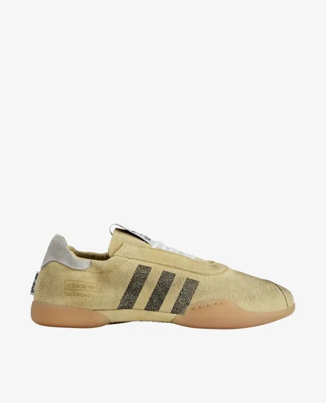 adidas Song For The Mute x Wmns Taekwondo Mei (Cream White/Core Black/Cloud White) sold by Patta