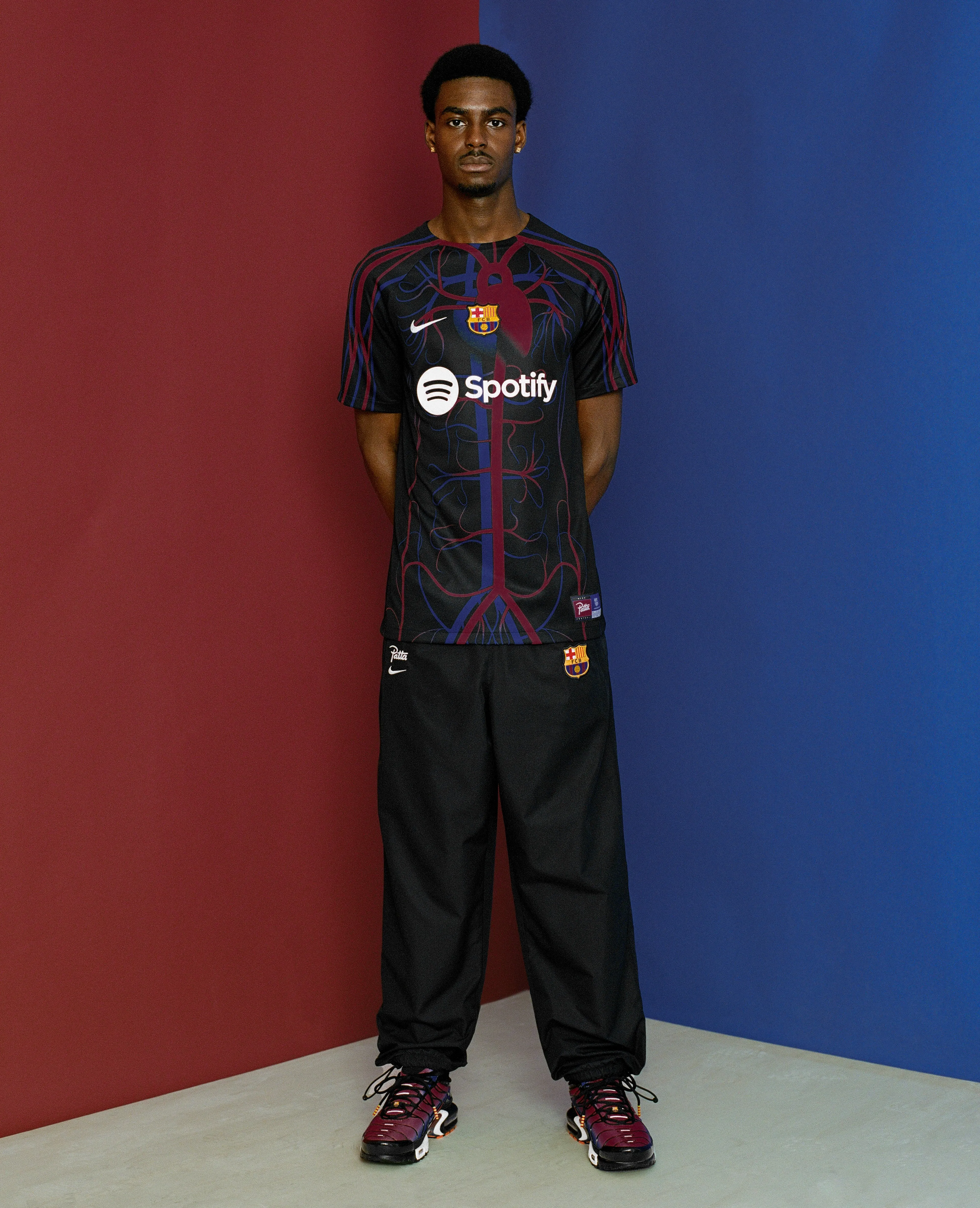 FCB x Patta Culers del Món Men's Pre-Match Jersey (Black/Black/White) sold by Patta product image thumbnail 4