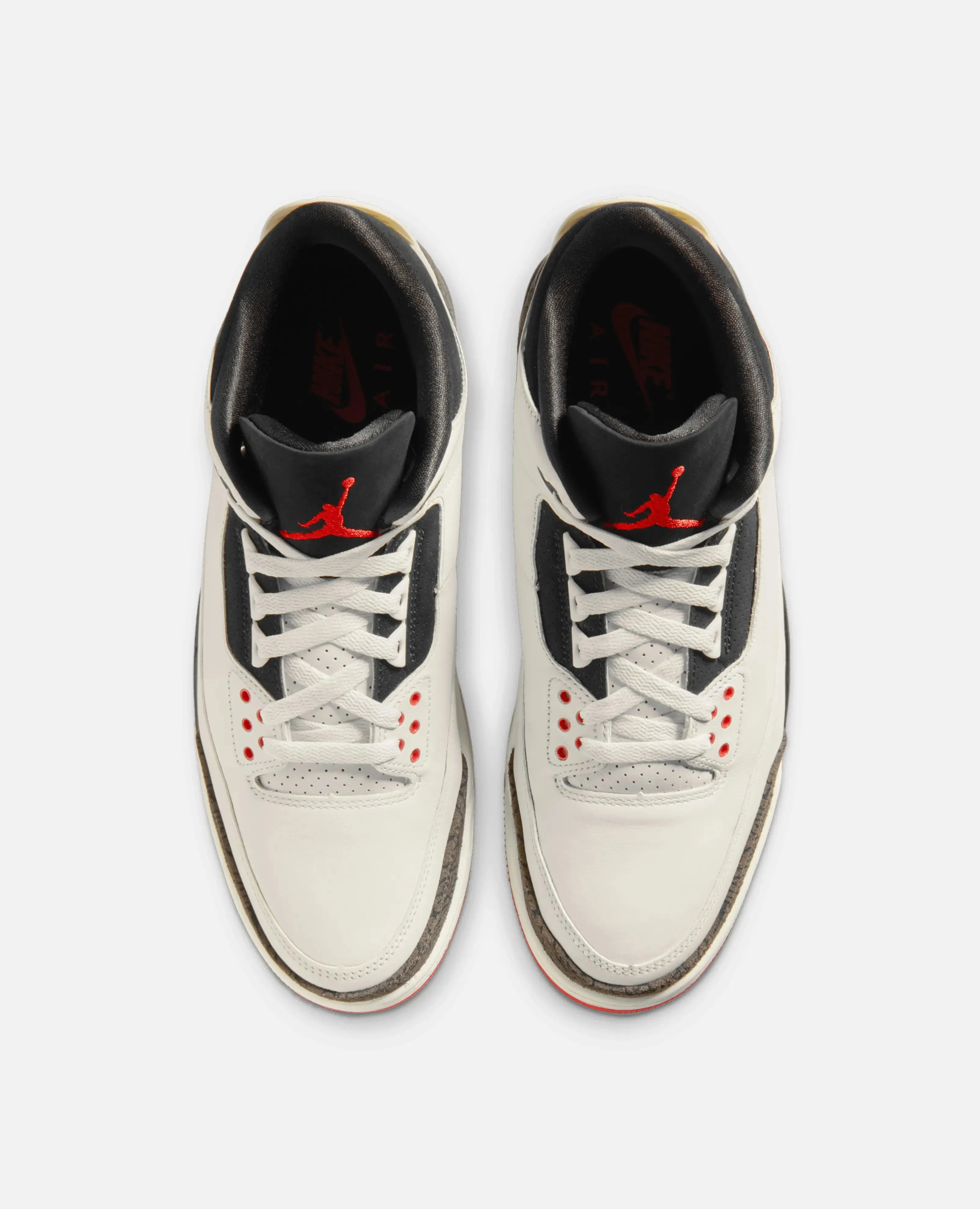 Air Jordan 3 Retro OG Nike (Sail/Black-Universal Red-Pale Ivory-Palomino) sold by Patta product image thumbnail 4