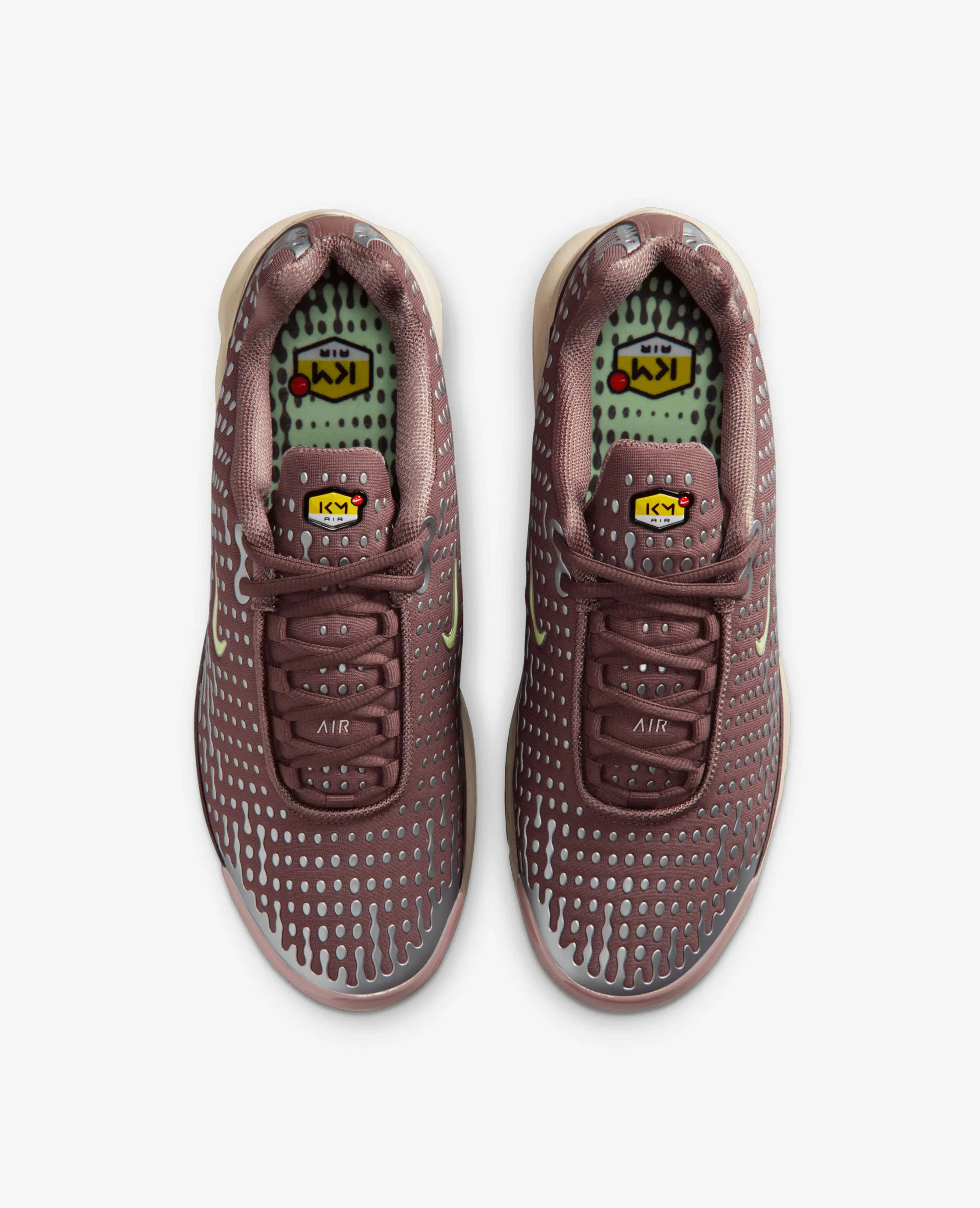 Nike Air Max Plus VII (Plum Eclipse/Barely Volight-Metallic Gold Grain-Black-Malight-Metallic Silver) sold by Patta product image thumbnail 5