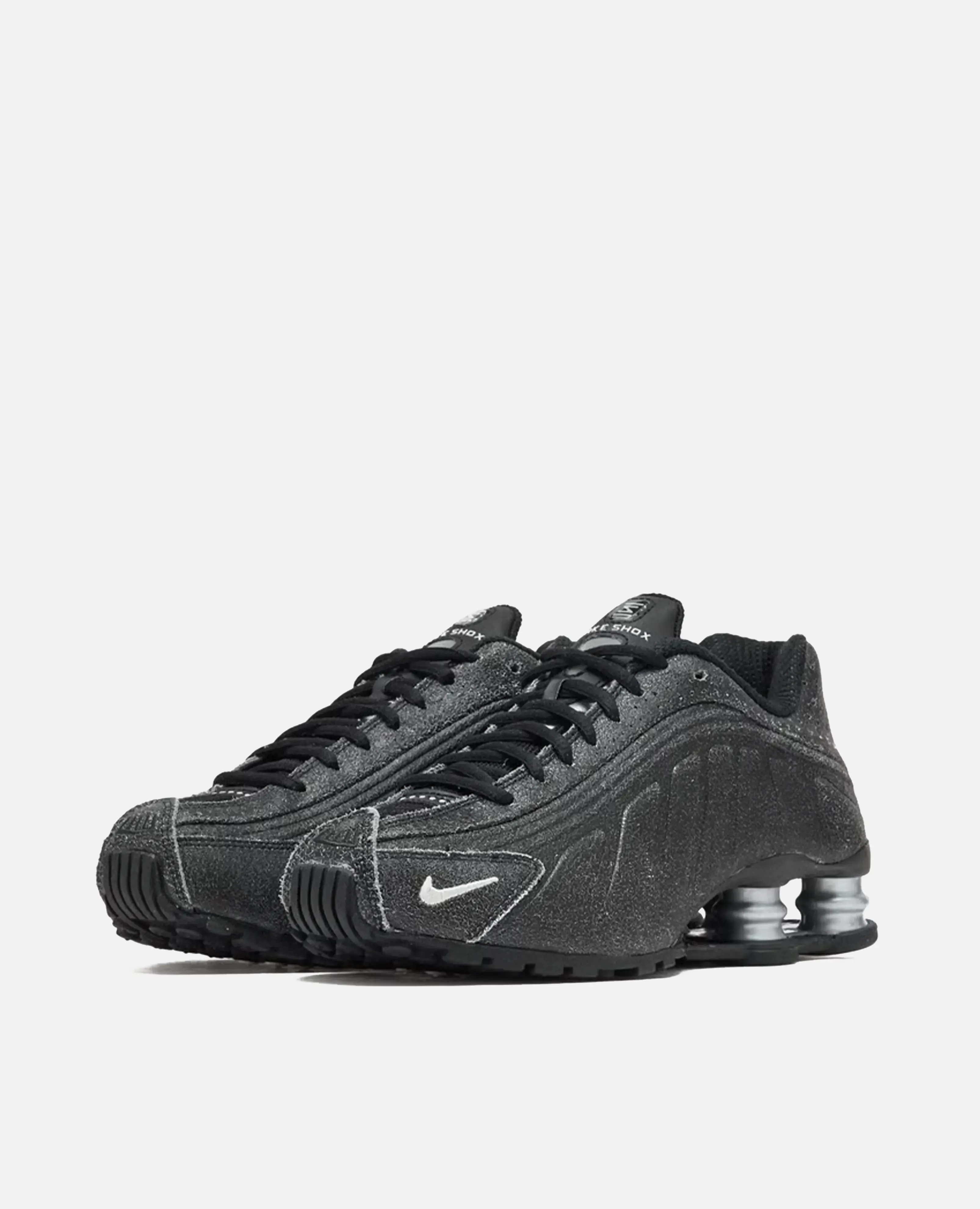 Nike Shox R4 QS (Black/Sail-LT Smoke Grey-Metallic Silver) sold by Patta product image thumbnail 2