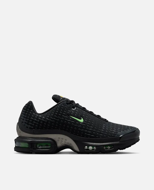 Nike Air Max Plus VII (Black/Illusion Green-Dark Smoke Grey-Metallic Pewter) made by Nike