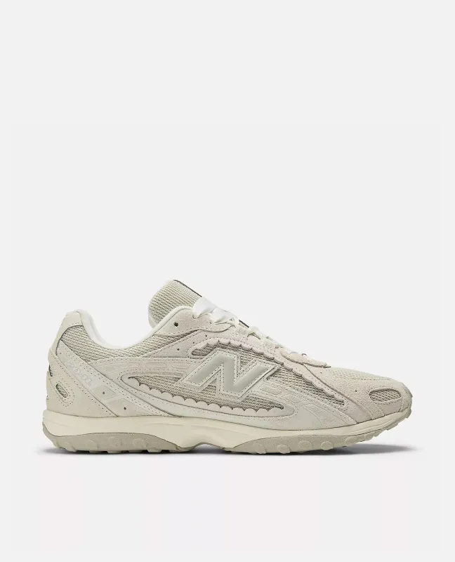 New Balance 204L (Sea Salt) made by New Balance