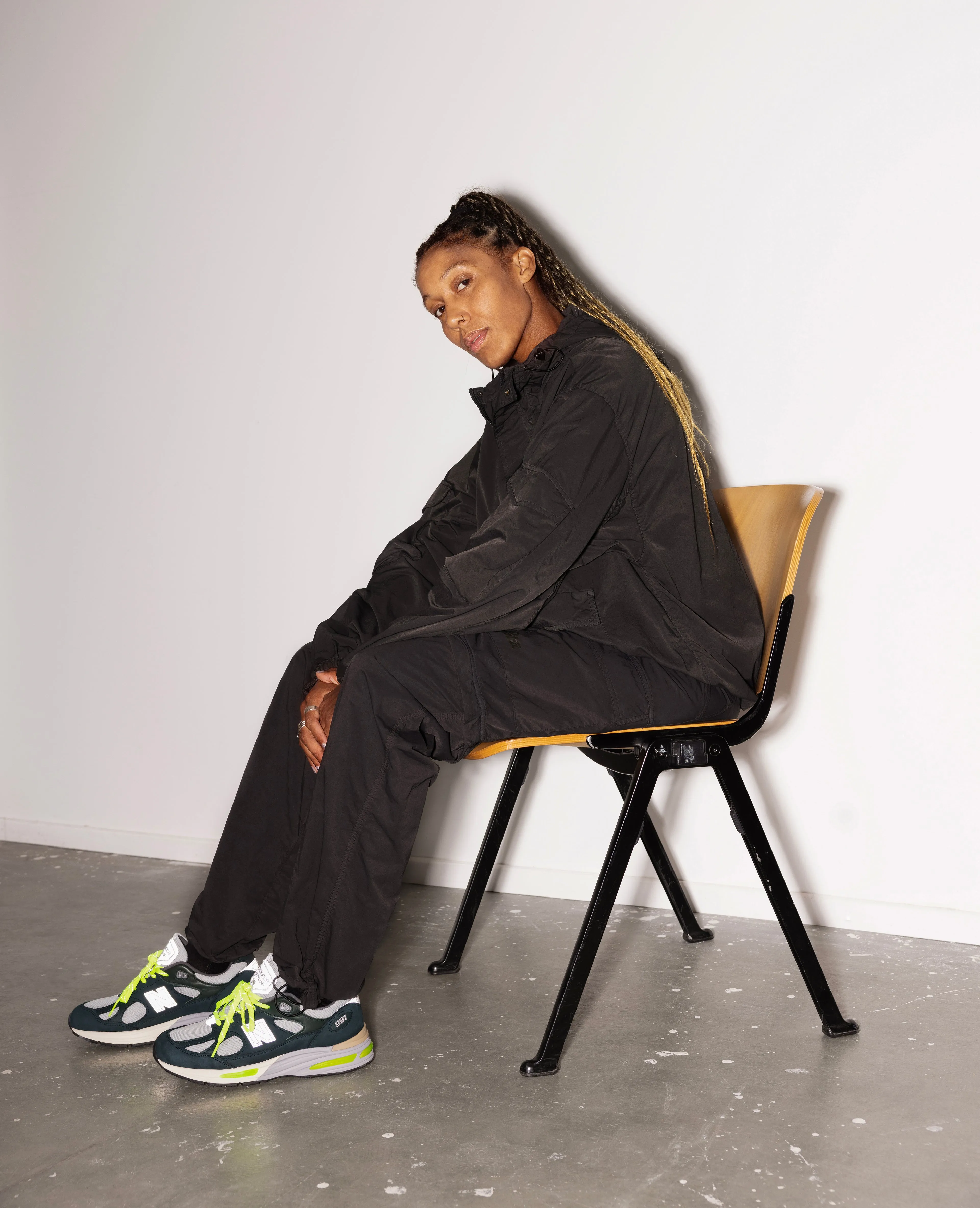 Patta x New Balance 991v2 (Sea Moss) sold by Patta product image thumbnail 3