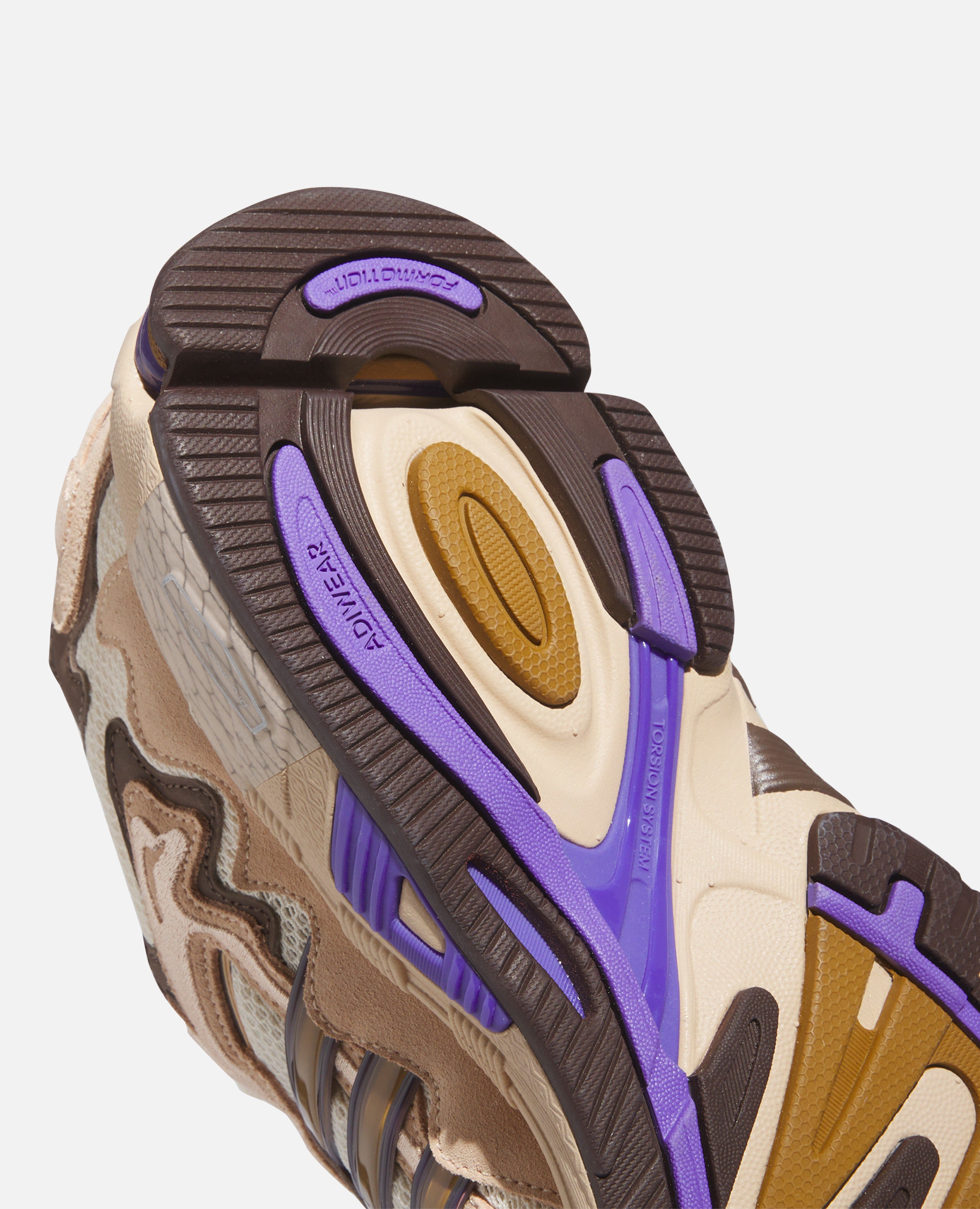 adidas Response CL x Bad Bunny 'Paso Fino' (Ecru Tint/Bronze Strata/Earth Strata) sold by Patta product image thumbnail 4