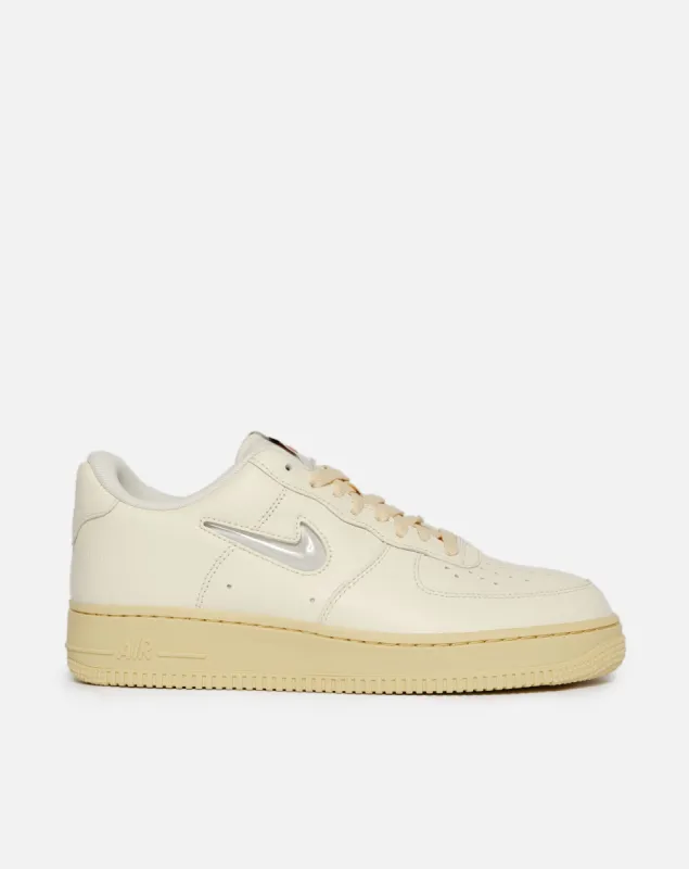 Nike WMNS Air Force 1 '07 Lx (Coconut Milk/Light Bone-Lemon Wash) sold by Patta