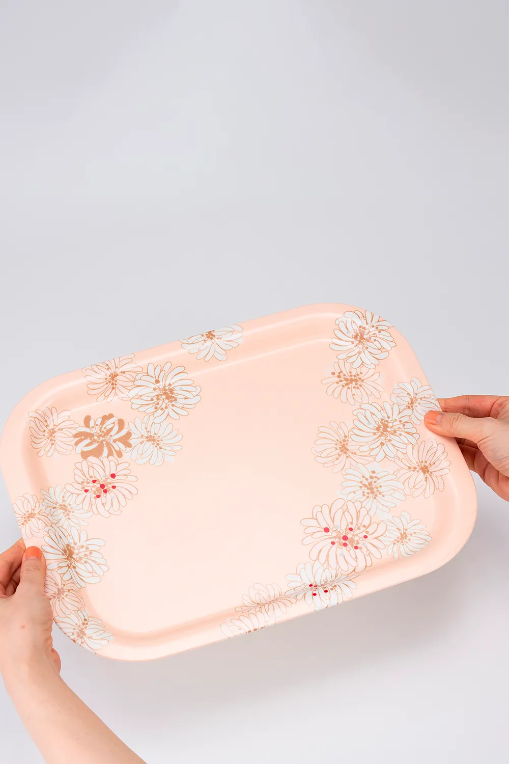 Plateau motif floral sold by Paul & Joe product image thumbnail 4