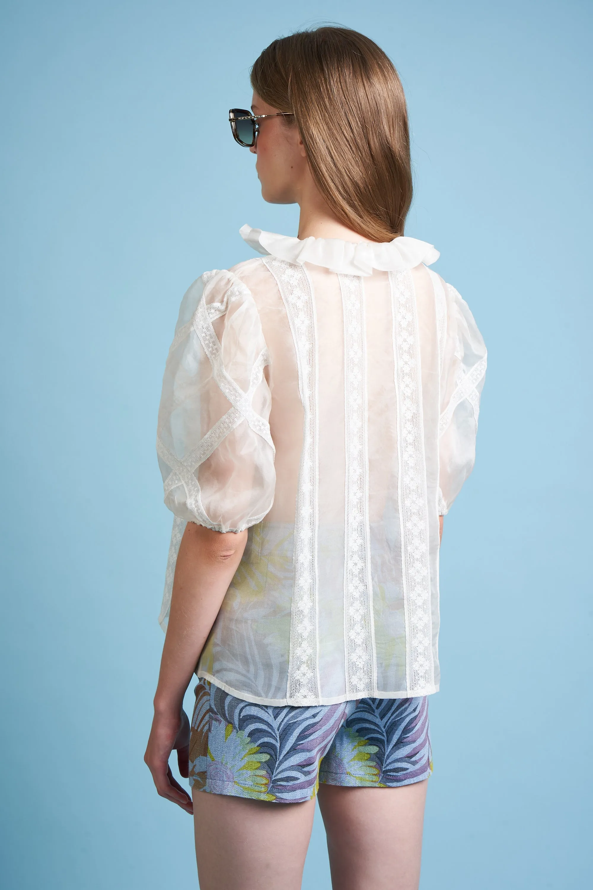 Blouse brodée de dentelle sold by Paul & Joe product image thumbnail 4