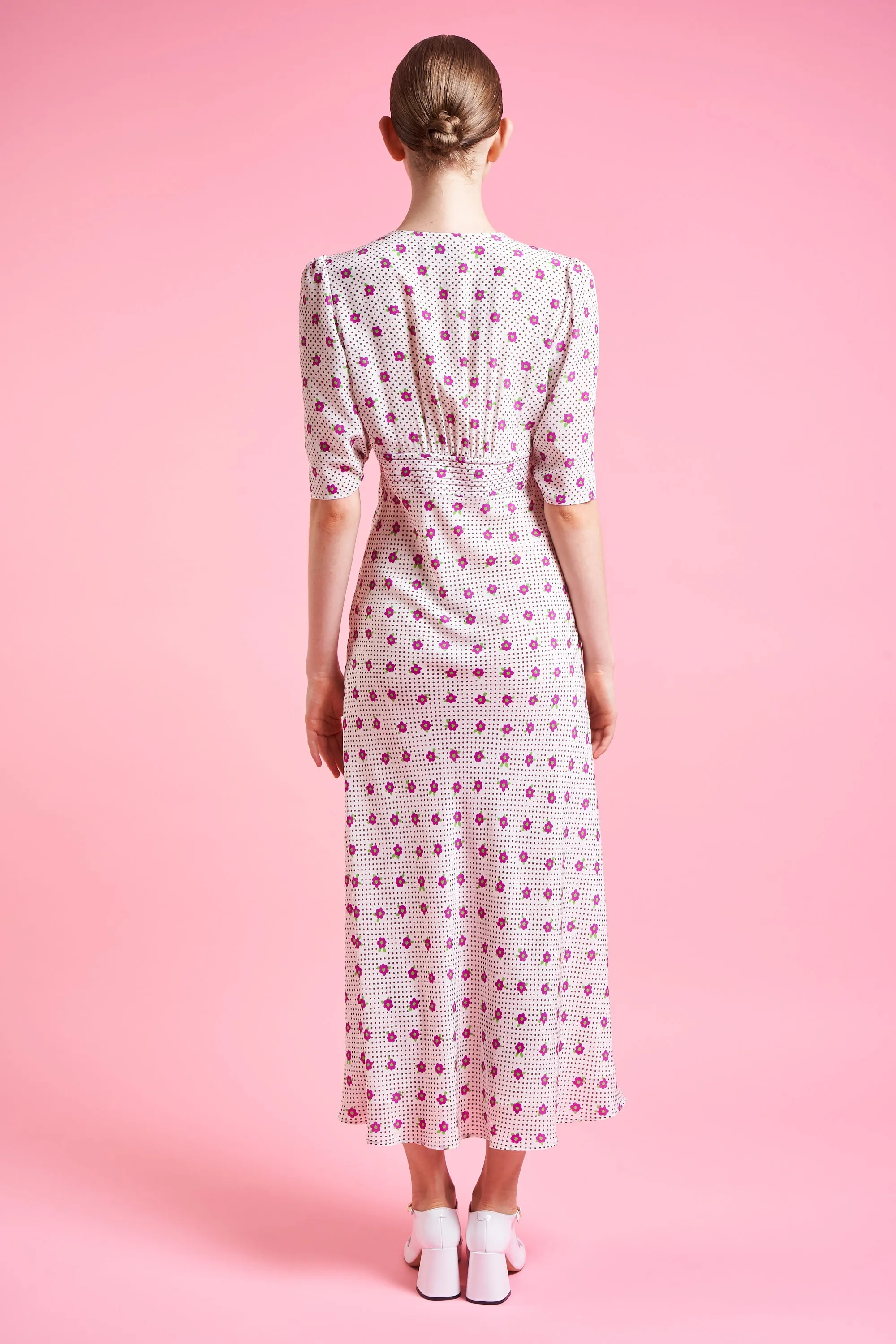 Robe longueur midi en crêpe de chine de soie sold by Paul & Joe product image thumbnail 5