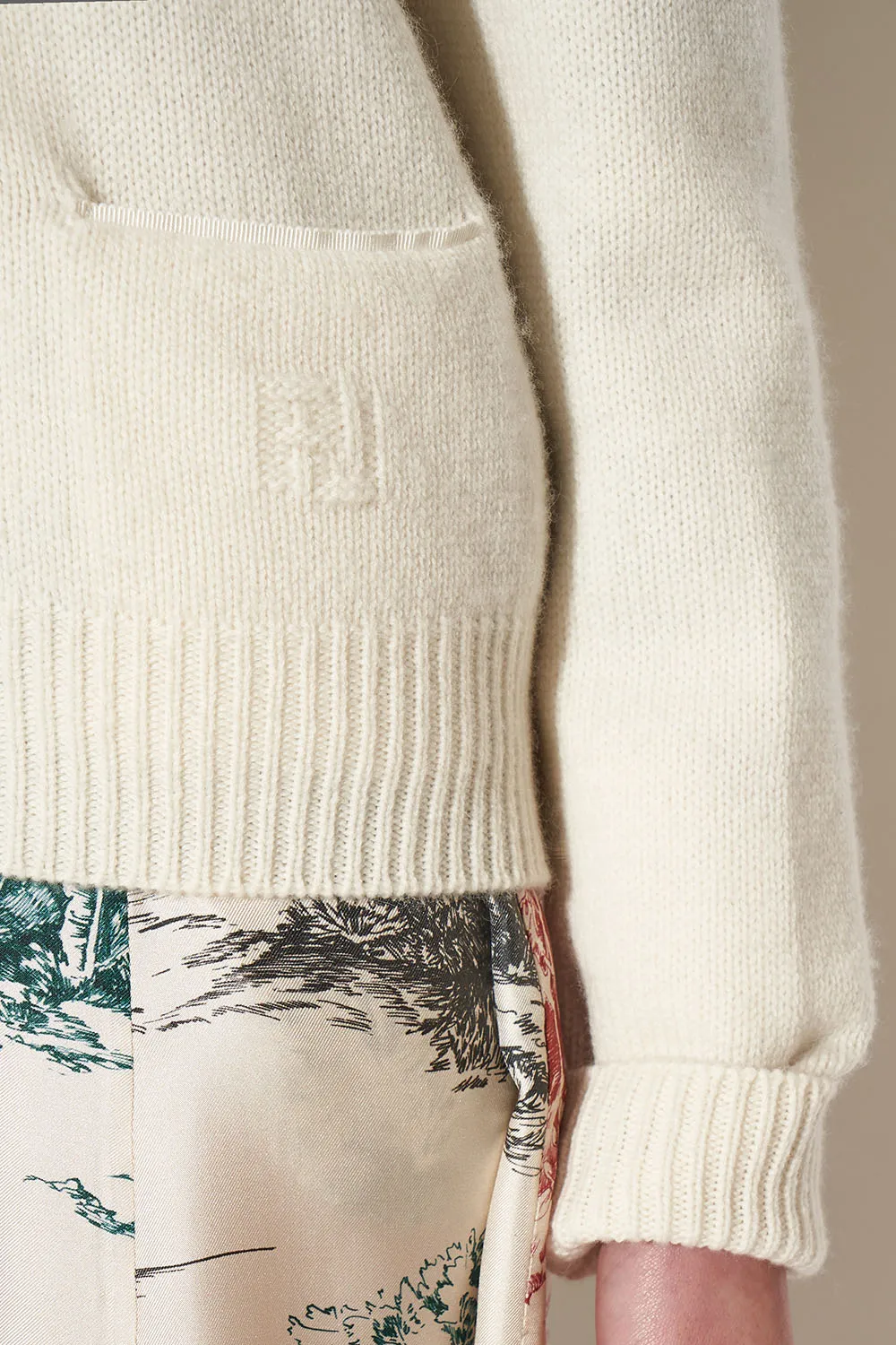 Cardigan en cachemire à la coupe droite sold by Paul & Joe product image thumbnail 3