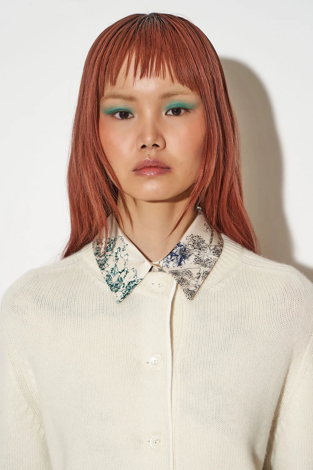 Cardigan en cachemire à la coupe droite sold by Paul & Joe product image thumbnail 2