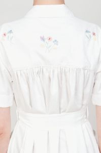 Robe évasée et brodée en twill de coton sold by Paul & Joe