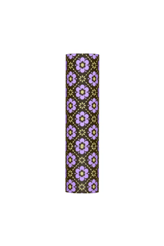 Etui à rouge à lèvres aux fleurs violettes sold by Paul & Joe