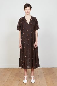 Robe midi en coton brodée de motifs fleuris sold by Paul & Joe