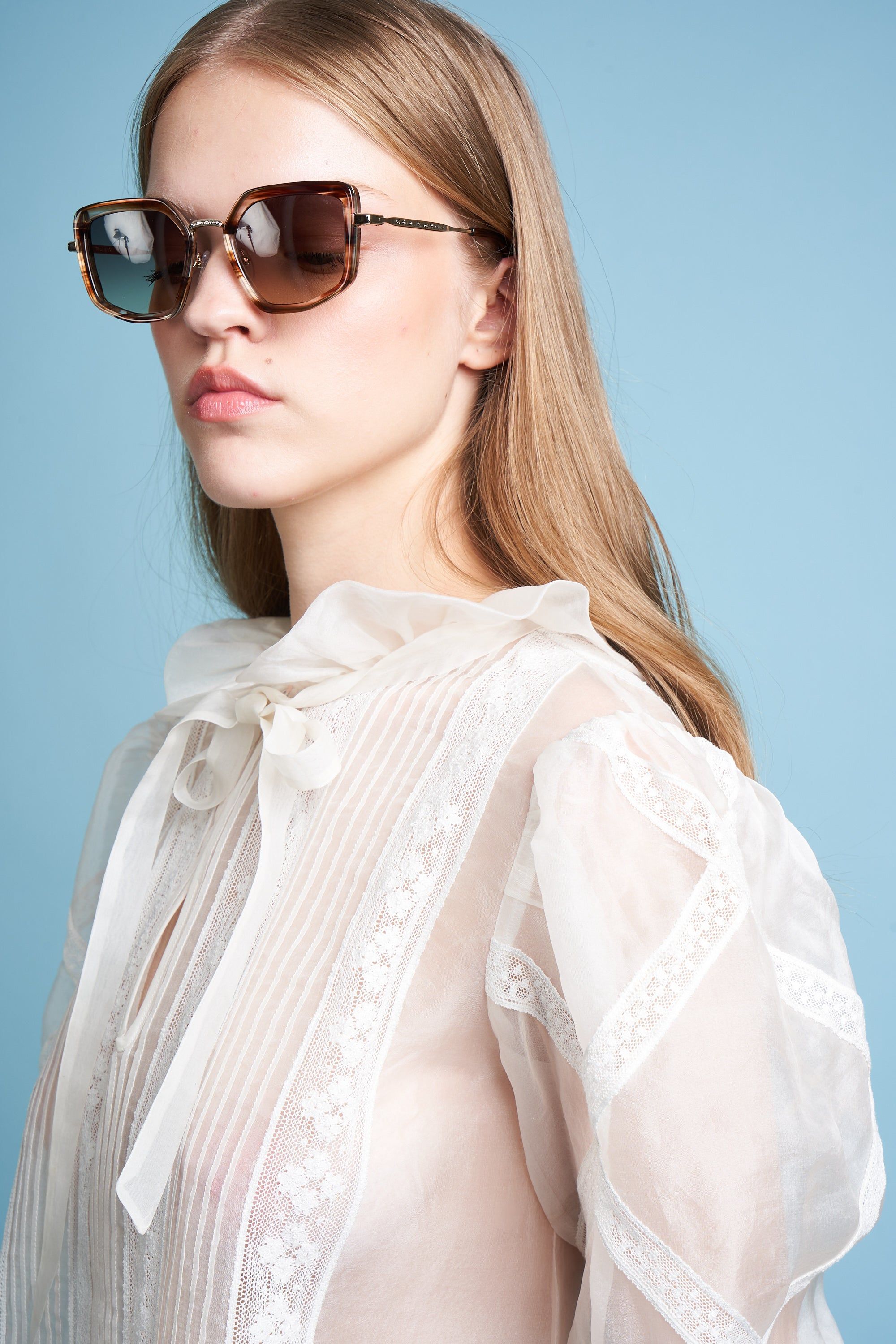 Blouse en organza de soie brodée de dentelle sold by Paul & Joe product image thumbnail 4