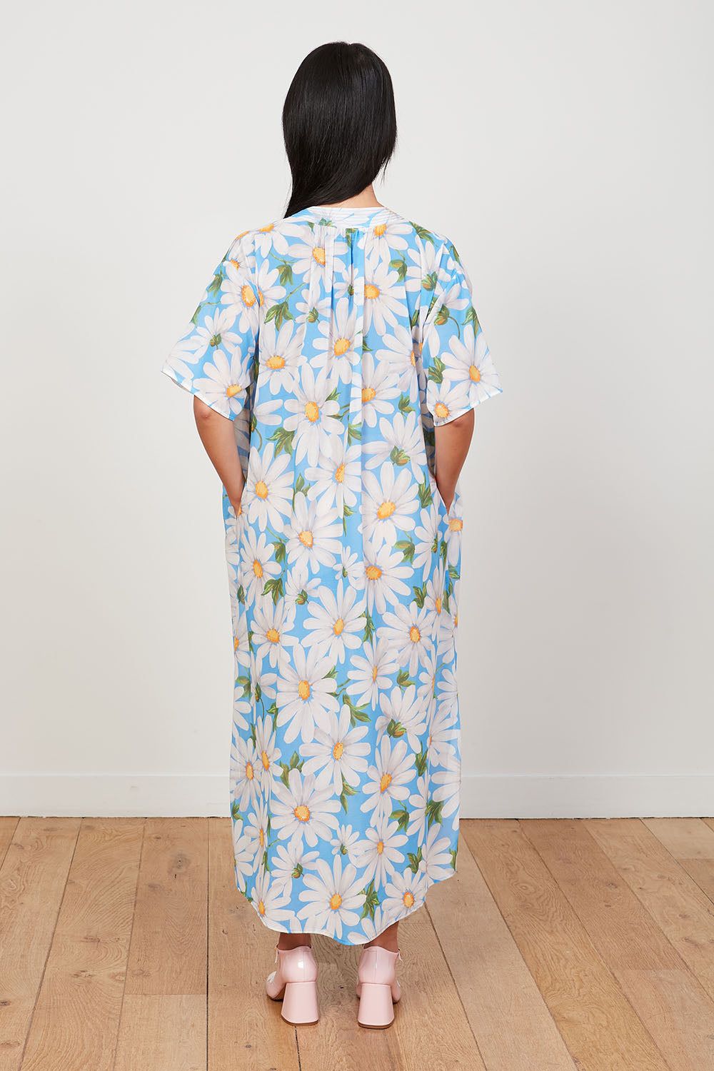 Caftan en percal de coton imprimé floral sold by Paul & Joe product image thumbnail 5