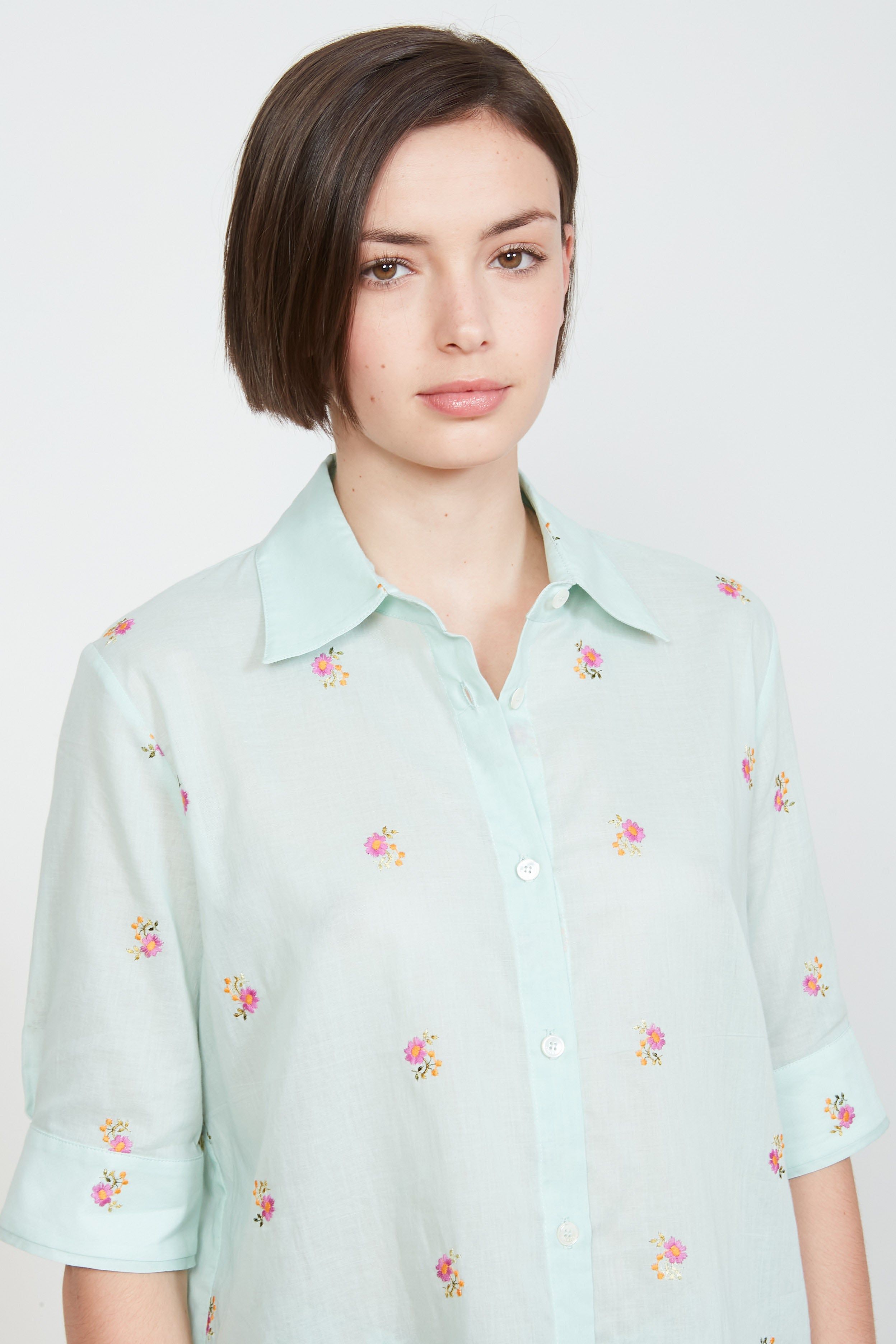 Chemise coupe droite brodée en coton sold by Paul & Joe product image thumbnail 2