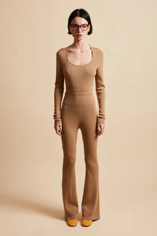 Pantalon en maille de laine vierge côtelée sans couture sold by Paul & Joe