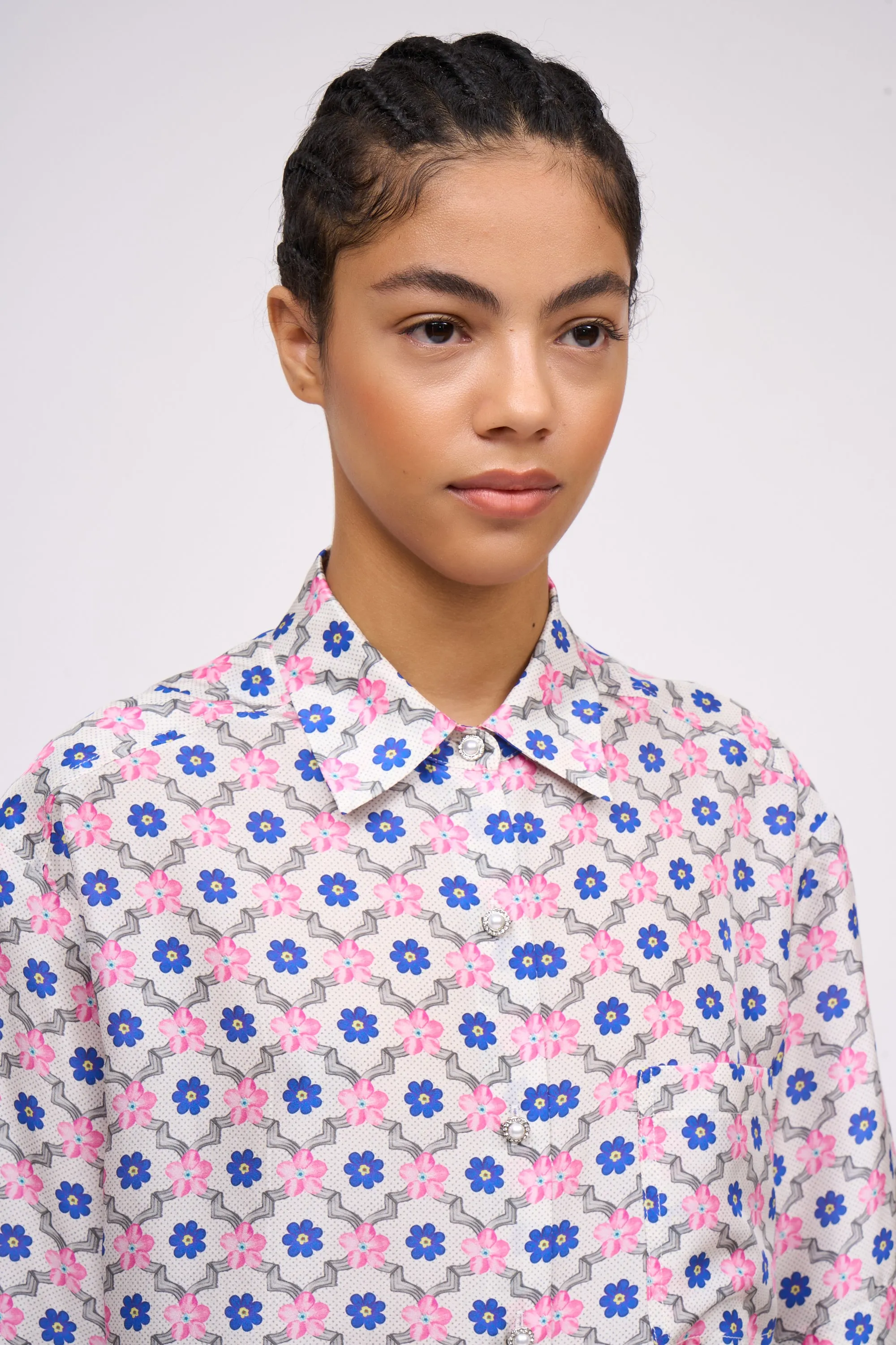 Chemise en soie à manches courtes et coupe droite sold by Paul & Joe product image thumbnail 2