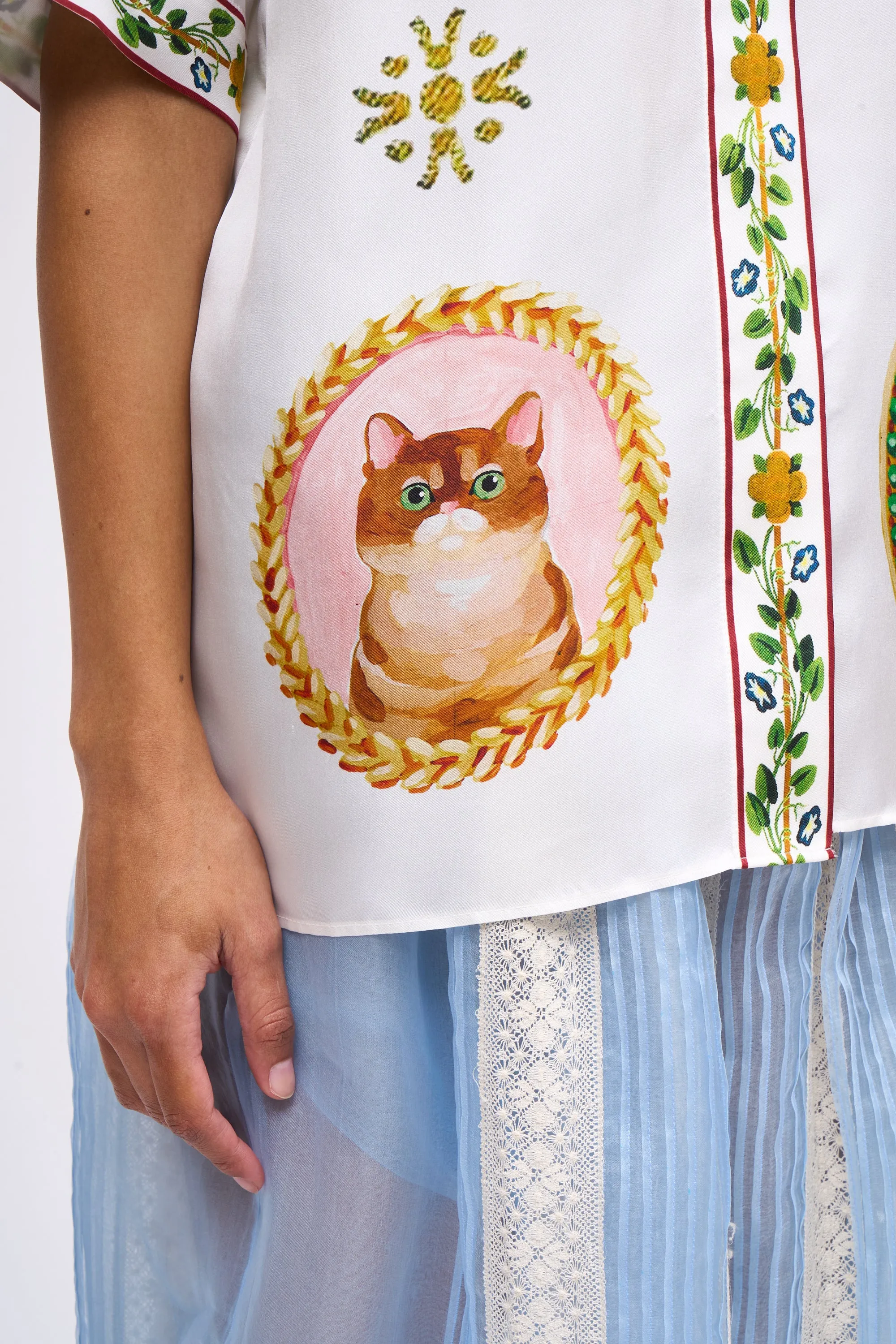 Chemise en twill de soie imprimé exclusif sold by Paul & Joe product image thumbnail 4