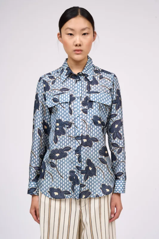 Chemise en soie imprimé floral sold by Paul & Joe