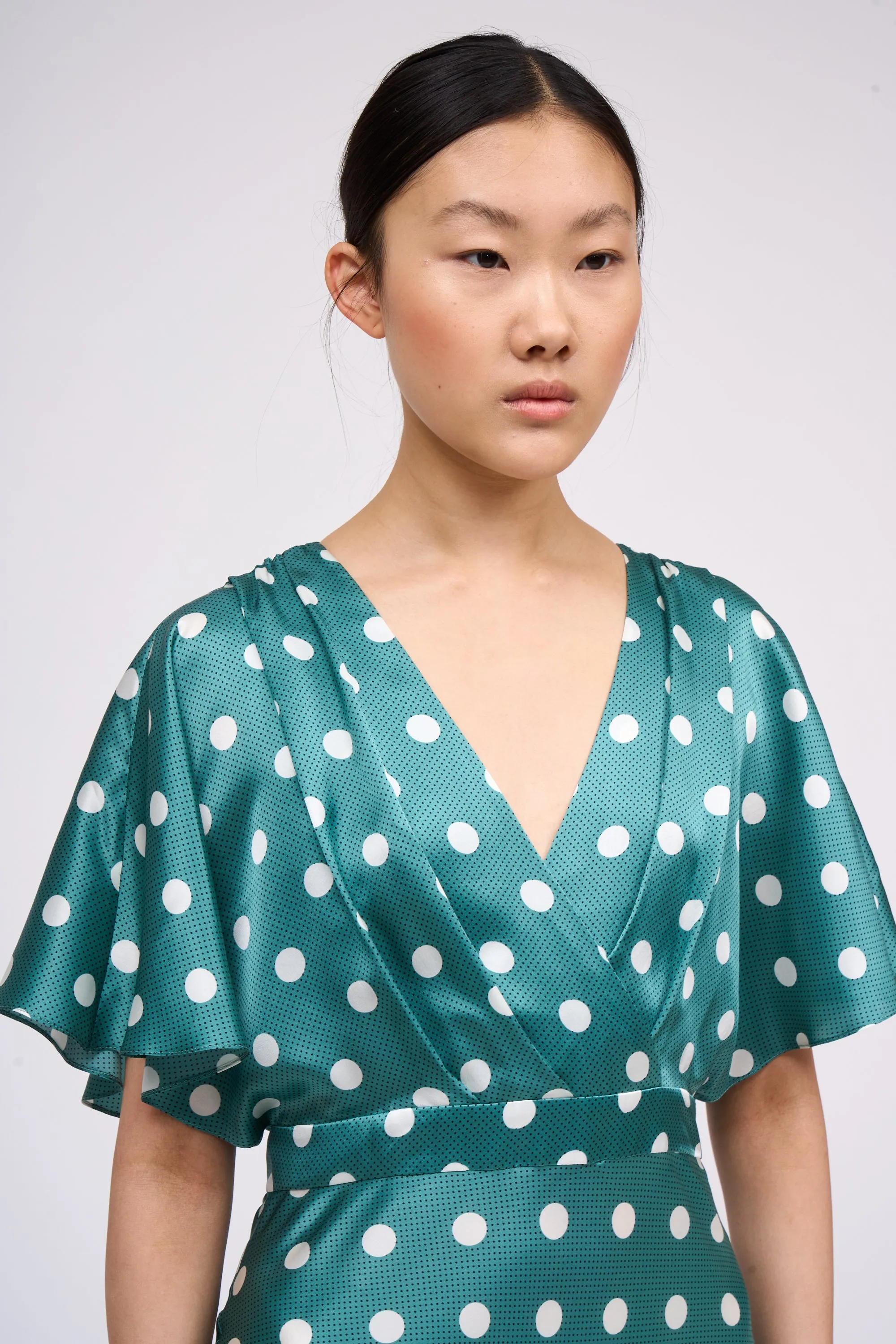 Robe longue en satin de soie imprimé pois sold by Paul & Joe product image thumbnail 2