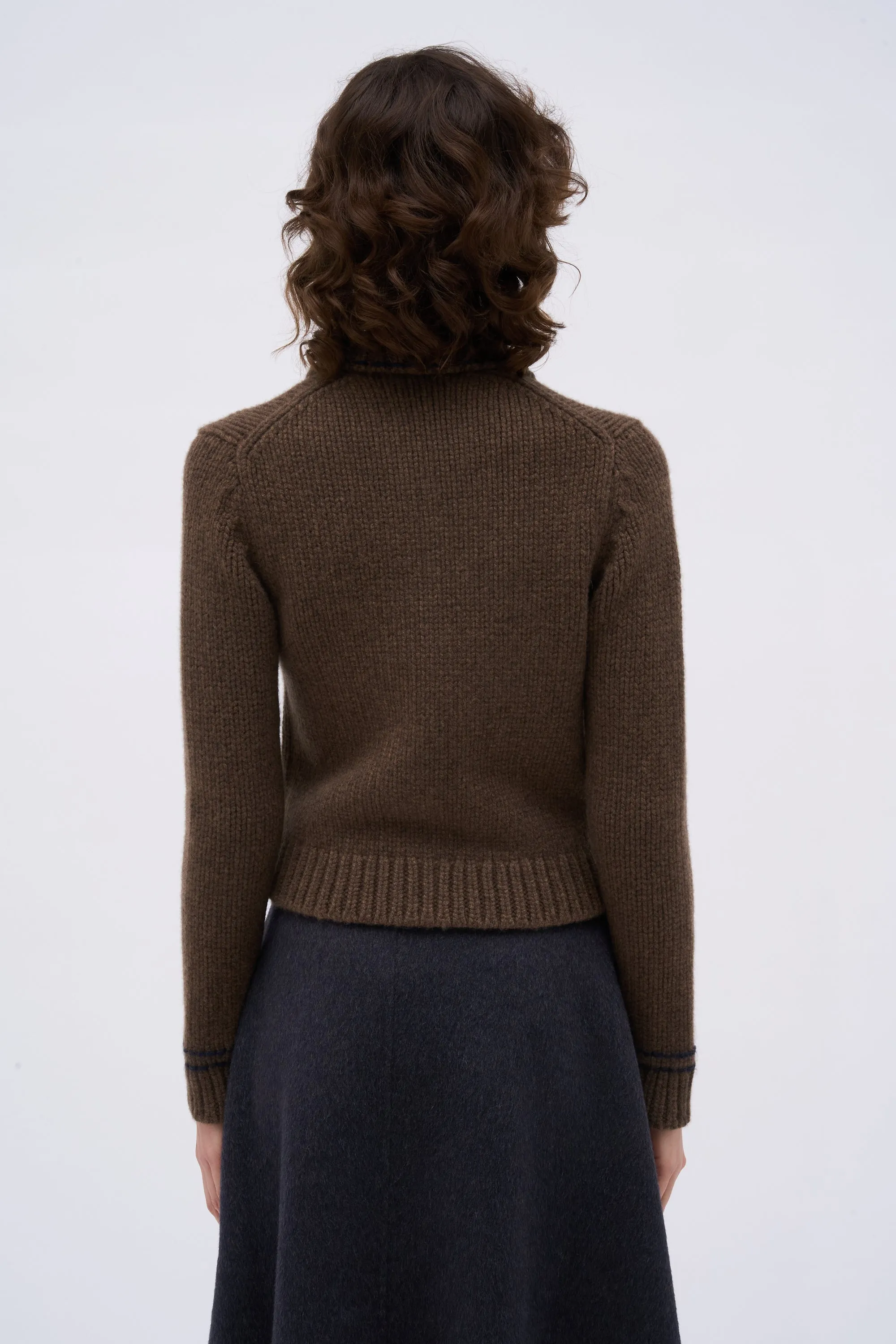 Cardigan court en cachemire mélangé sold by Paul & Joe product image thumbnail 2