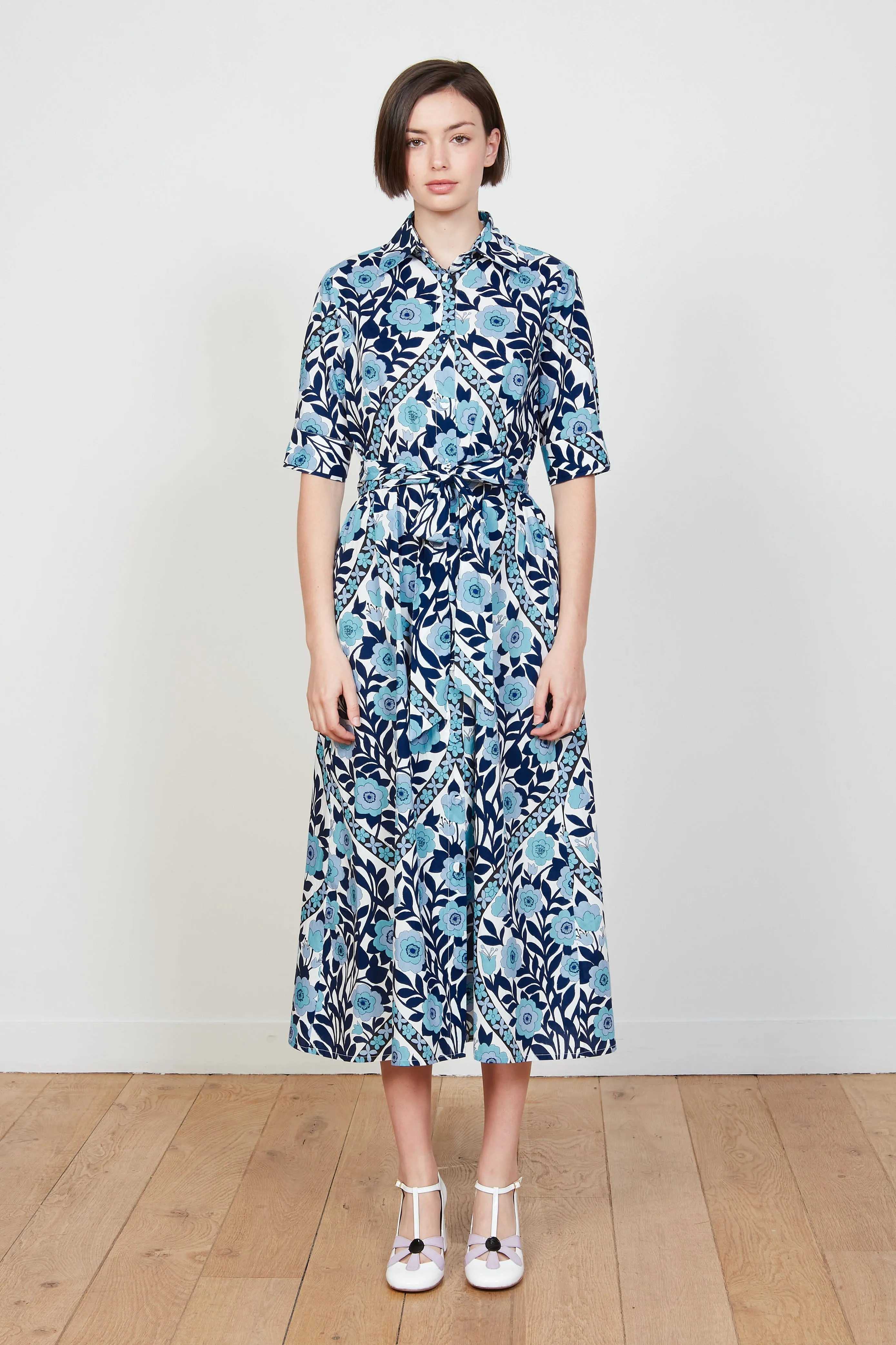 Robe chemisier longue en popeline de coton sold by Paul & Joe