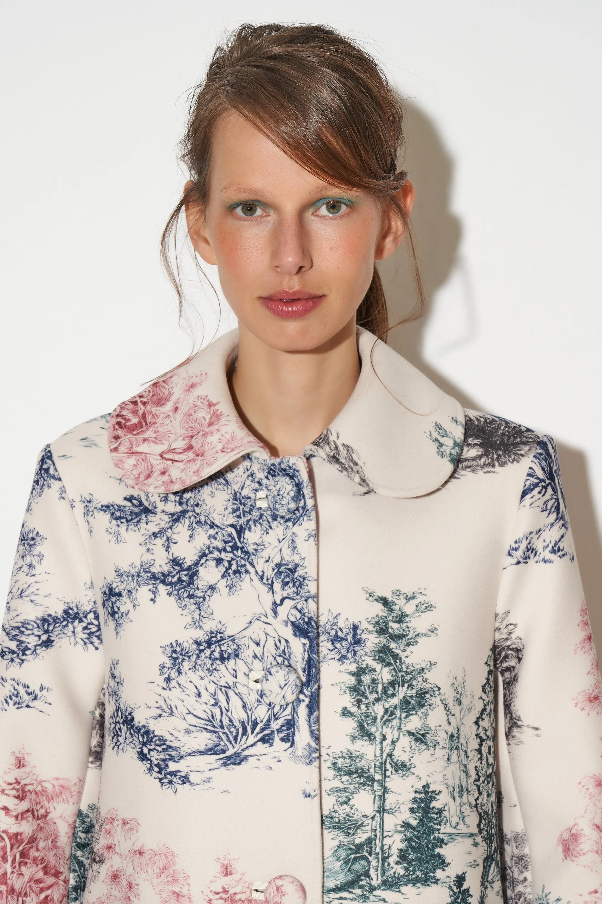 Manteau long coupe trapèze motif toile de Jouy en lainage sold by Paul & Joe product image thumbnail 2