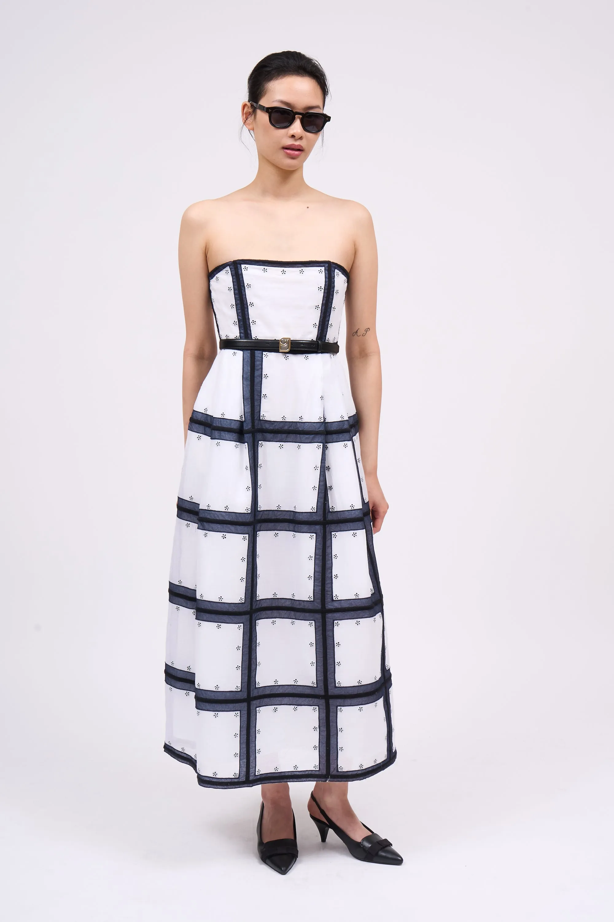 Robe bustier brodée sur du coton sold by Paul & Joe product image thumbnail 2