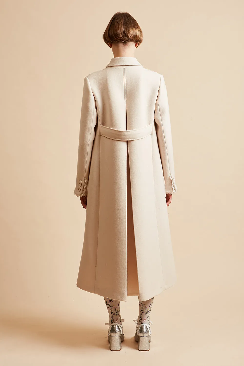 Manteau long avec plastron en dentelle sold by Paul & Joe product image thumbnail 5