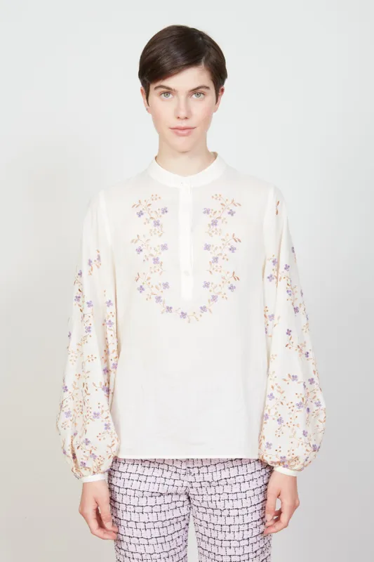 Blouse en mousseline de coton orné de broderies florales sold by Paul & Joe