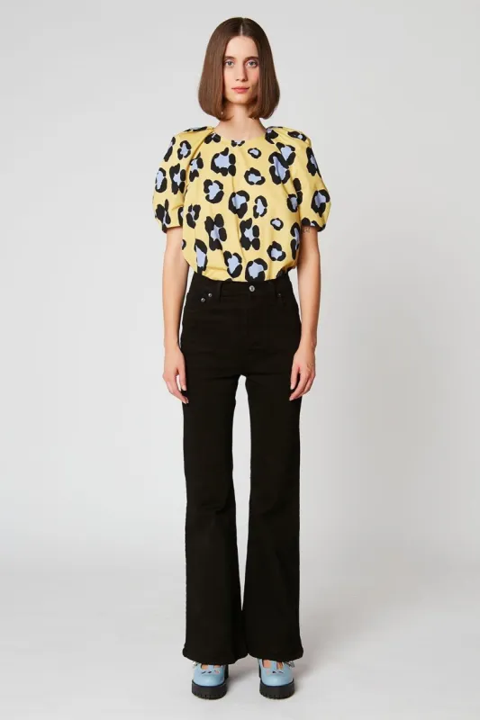 Jean flare taille haute sold by Paul & Joe