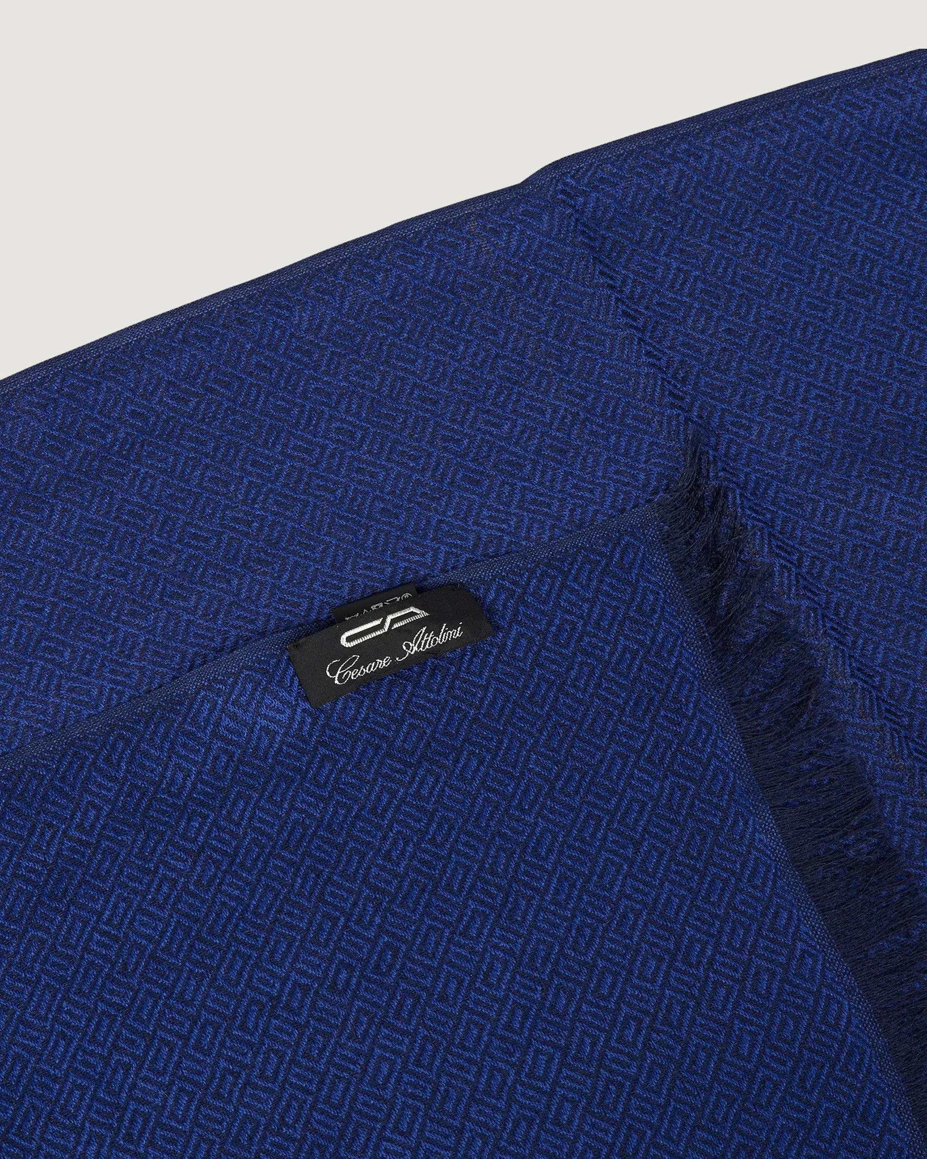 Cashmere Shawl sold by Pauw Amsterdam product image thumbnail 4