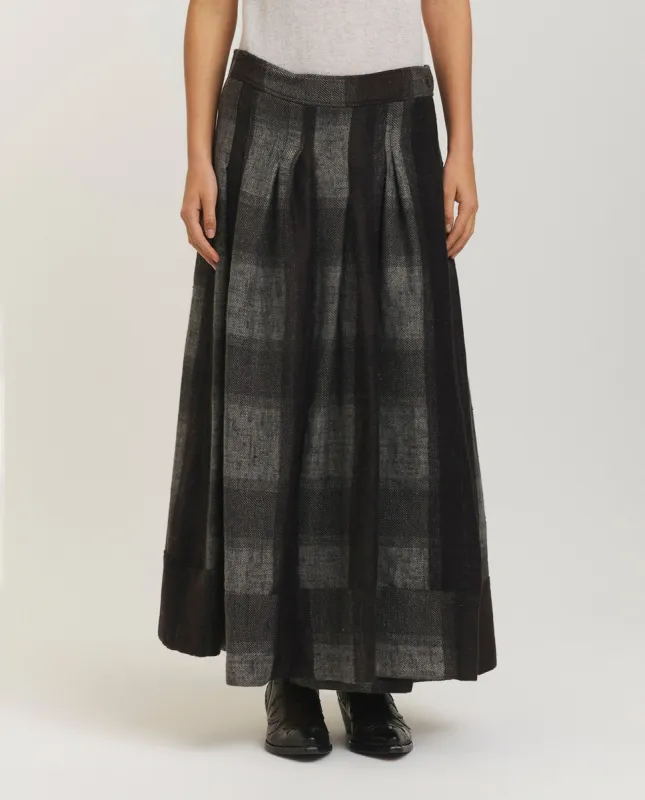 Geplooide rok sold by Pauw Amsterdam