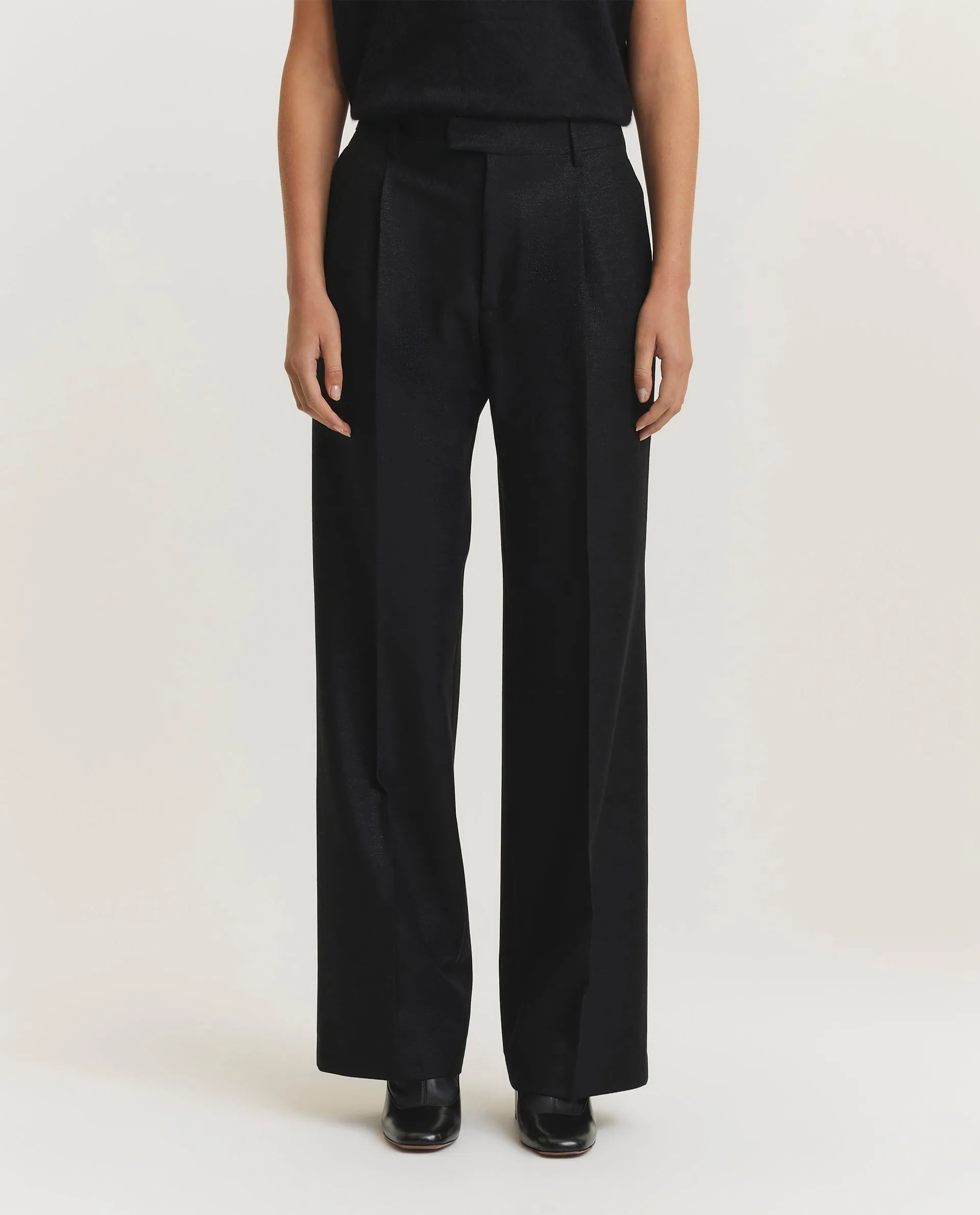 Wijde broek sold by Pauw Amsterdam