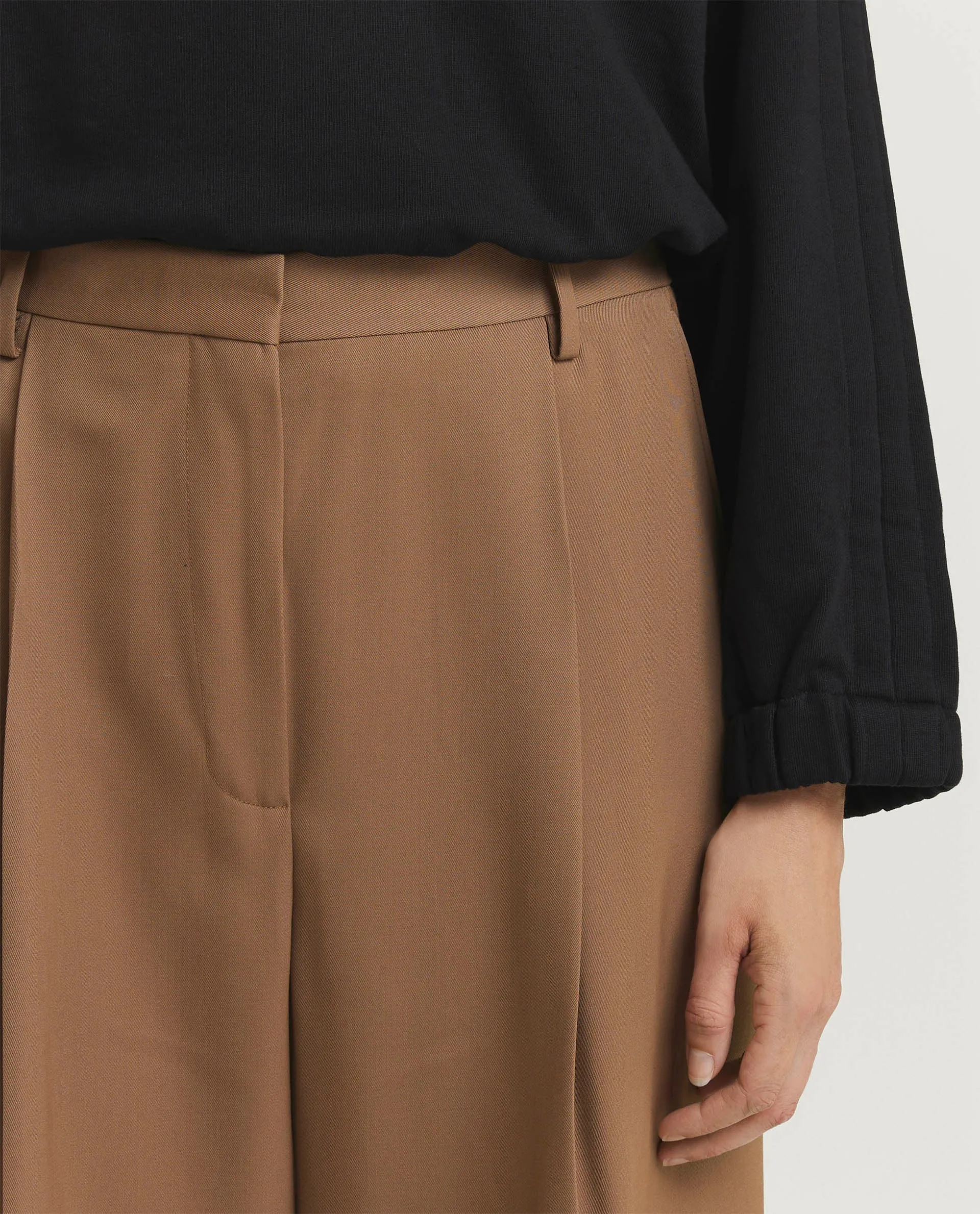 Wijde soepele broek sold by Pauw Amsterdam product image thumbnail 5