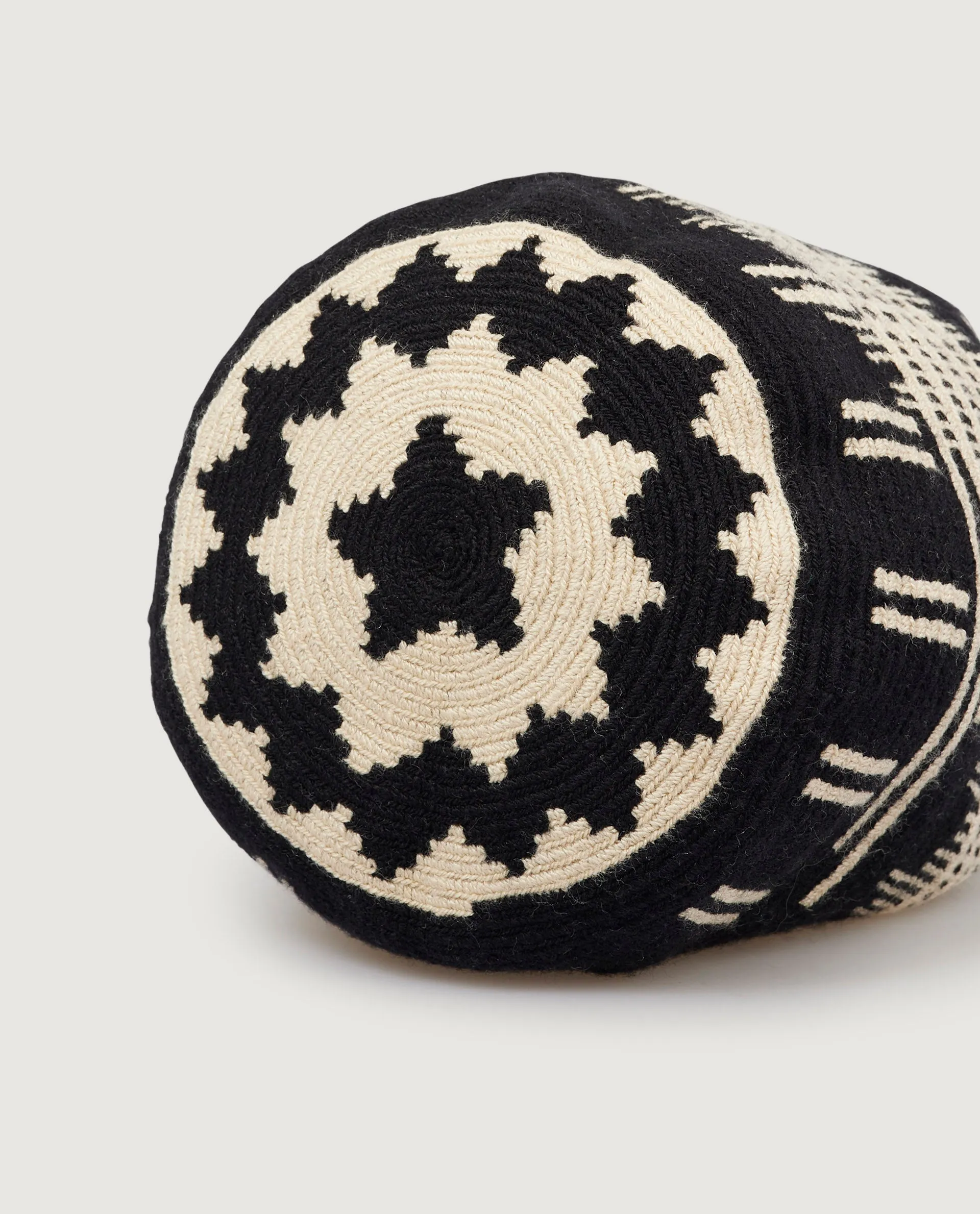 Gehaakte tas sold by Pauw Amsterdam product image thumbnail 5