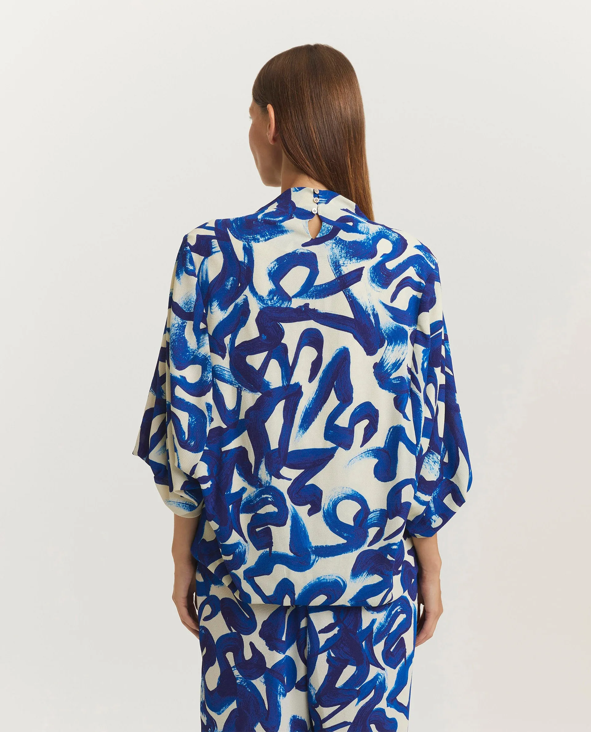 Soepelvallende blouse sold by Pauw Amsterdam product image thumbnail 3