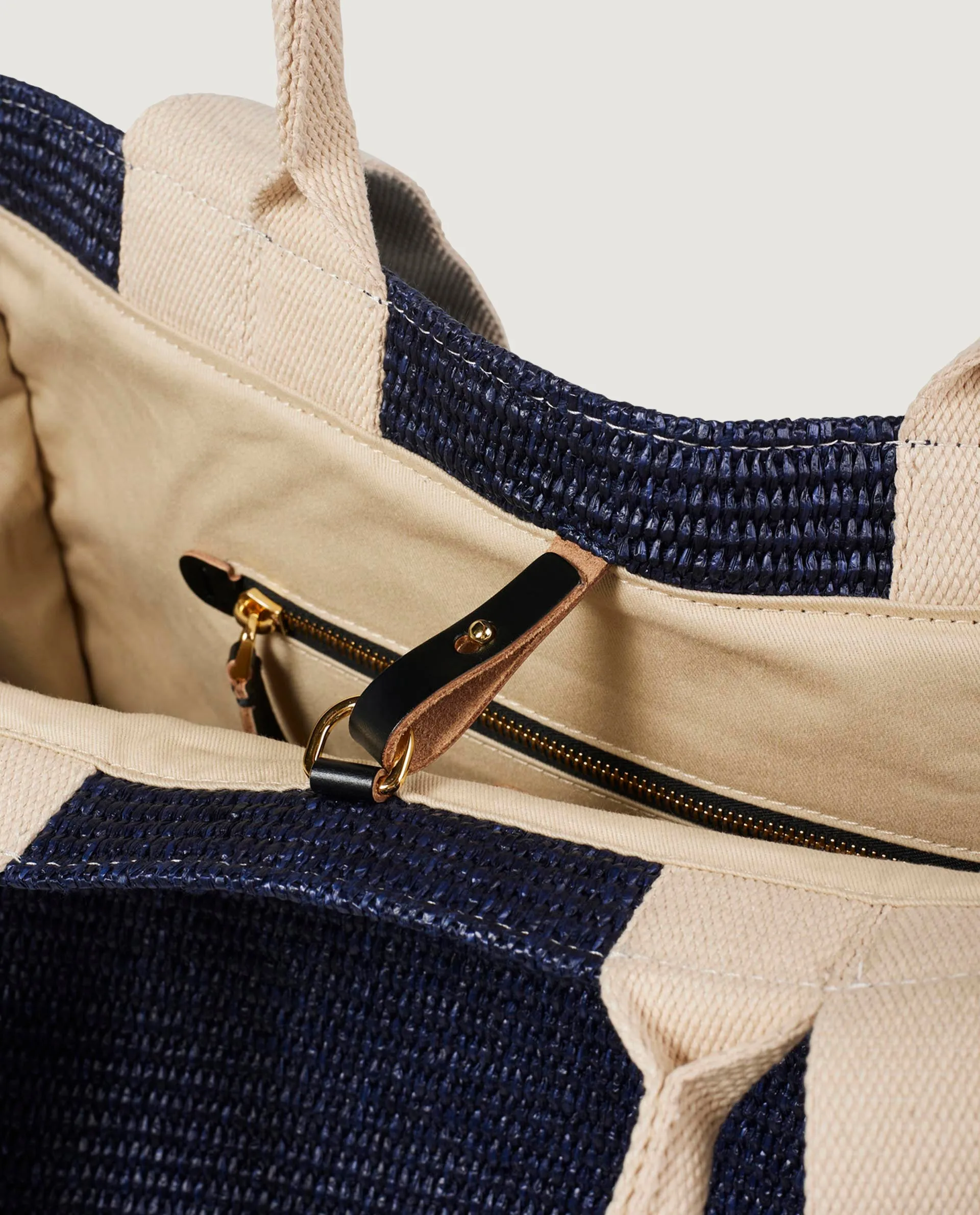 Raffia shopper sold by Pauw Amsterdam product image thumbnail 4