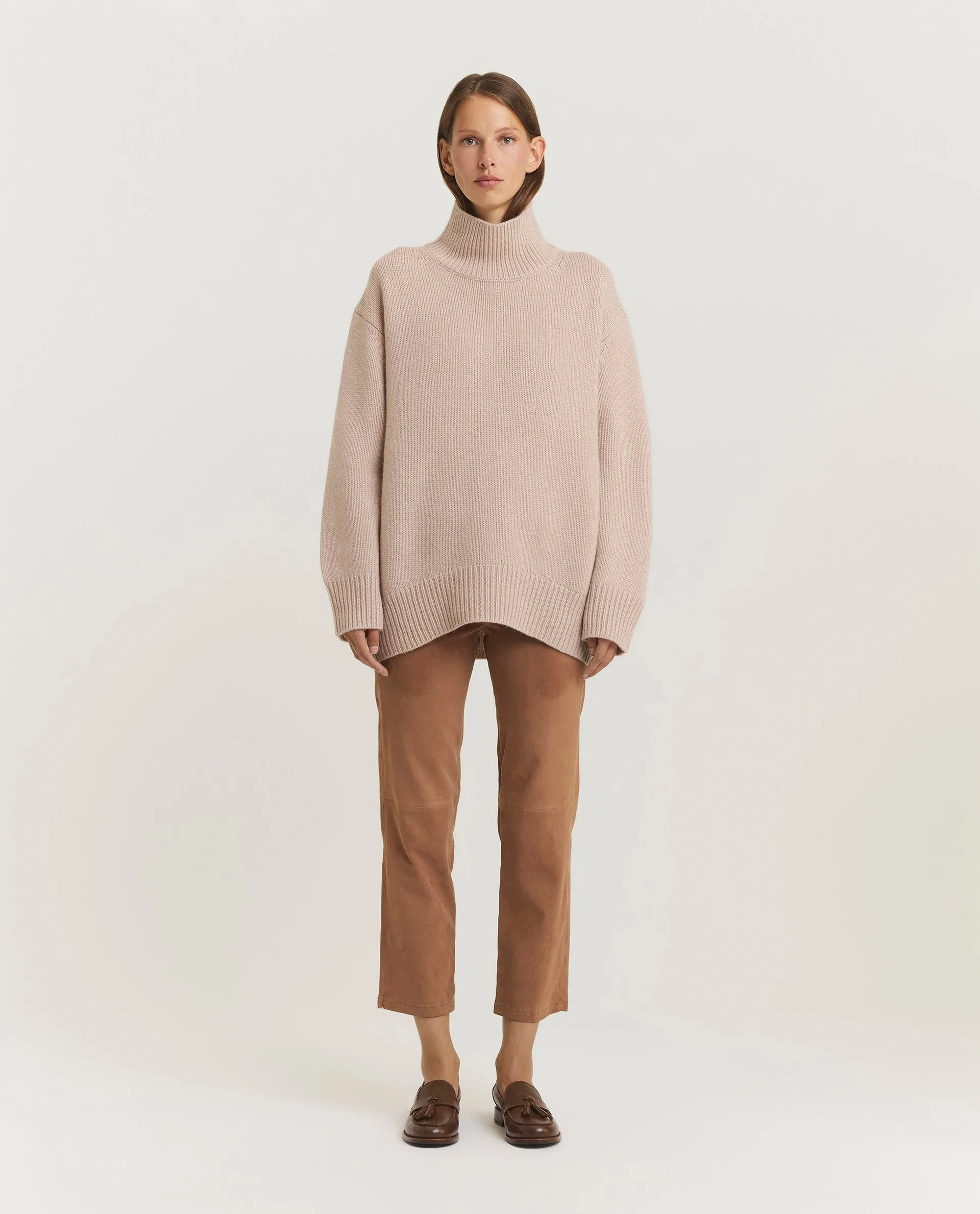 Suede baggy broek sold by Pauw Amsterdam product image thumbnail 4