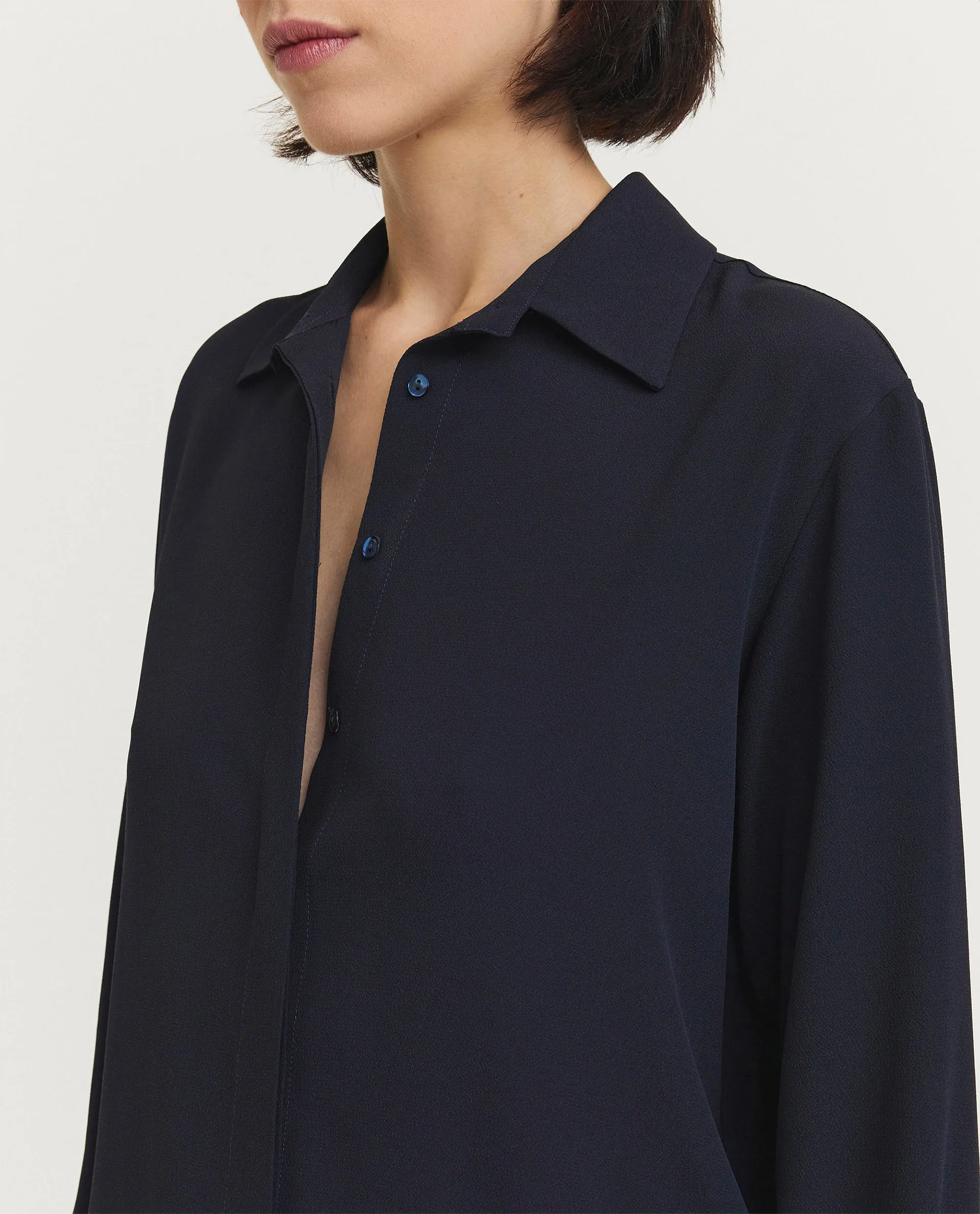 Soepelvallende blouse sold by Pauw Amsterdam product image thumbnail 2
