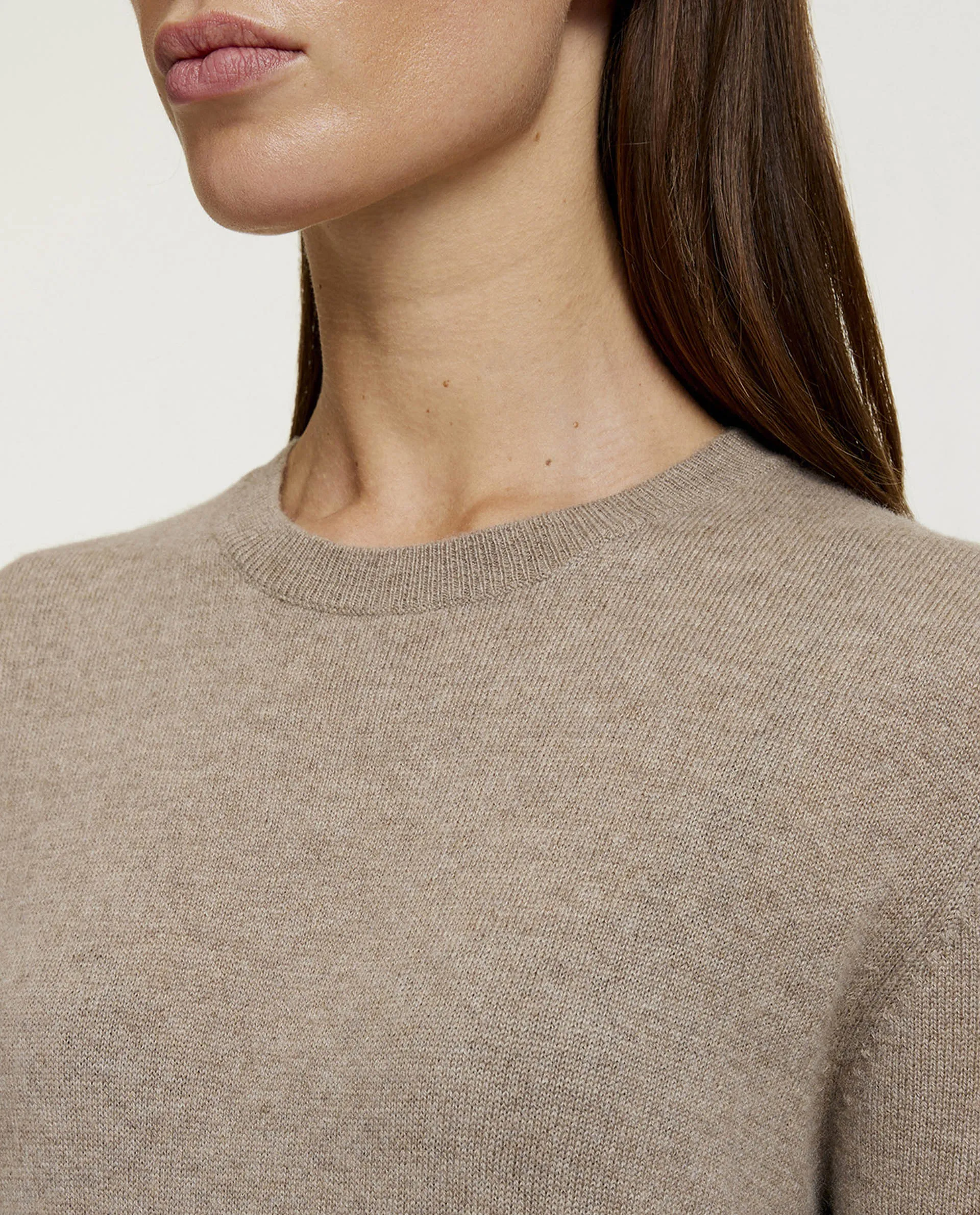 Cashmere Jurk - Lichtbruin sold by Pauw Amsterdam product image thumbnail 2