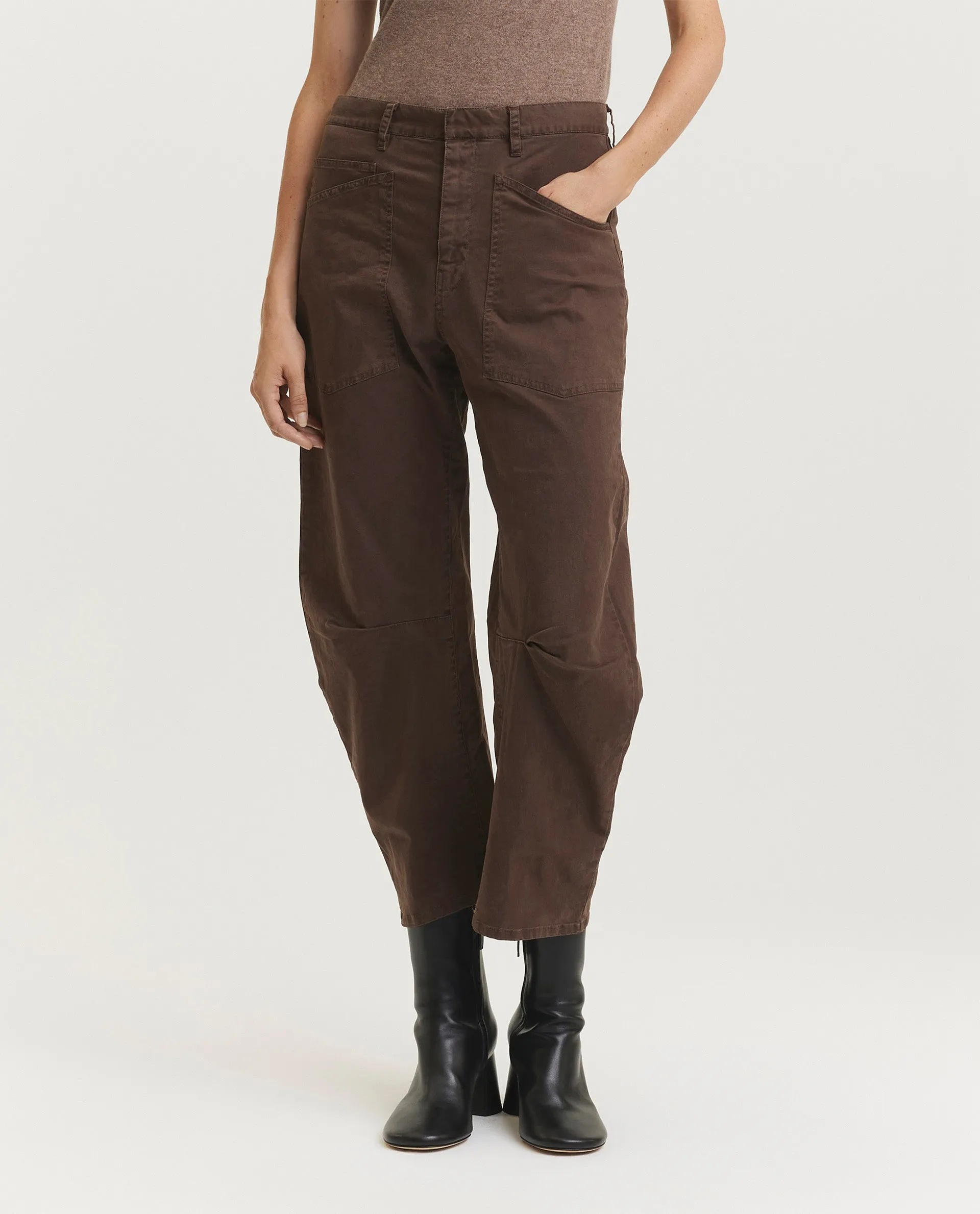 Middelhoge broek sold by Pauw Amsterdam
