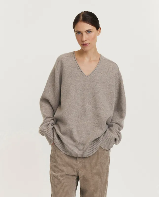 Cashmere sweater sold by Pauw Amsterdam