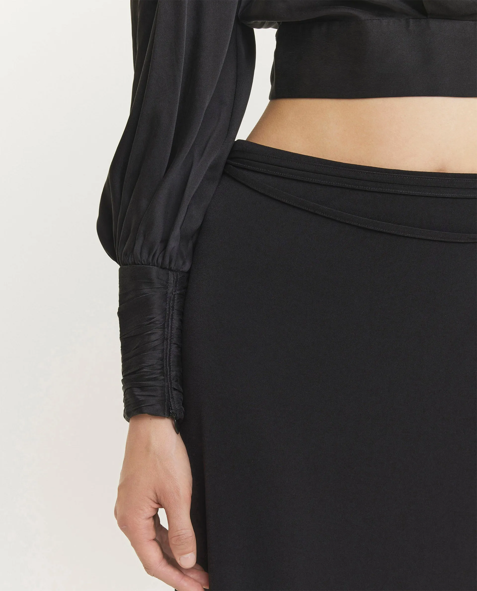 Zijden overslag blouse sold by Pauw Amsterdam product image thumbnail 5