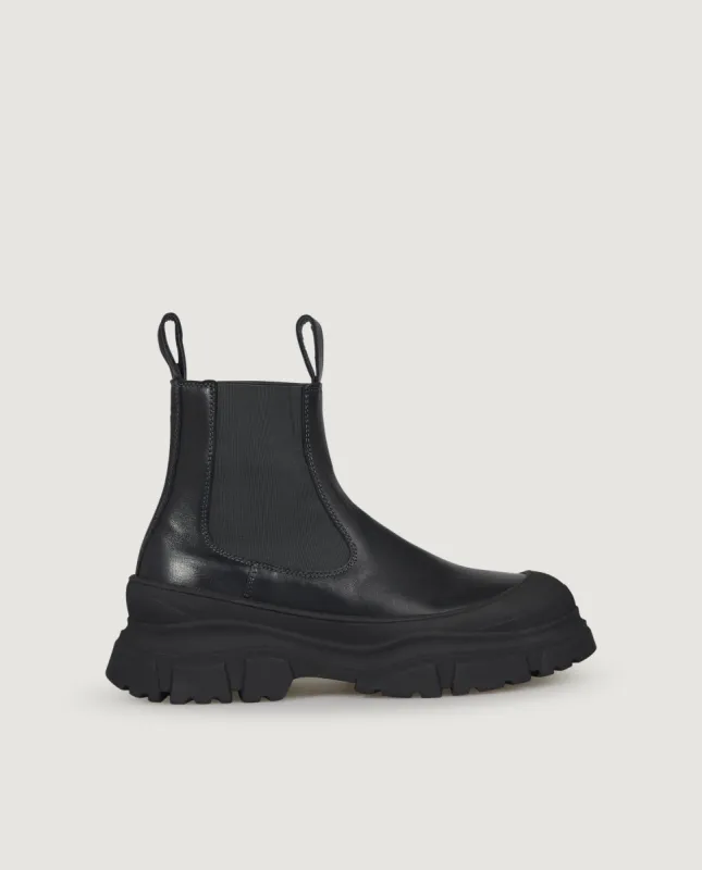 Chelsea boots sold by Pauw Amsterdam