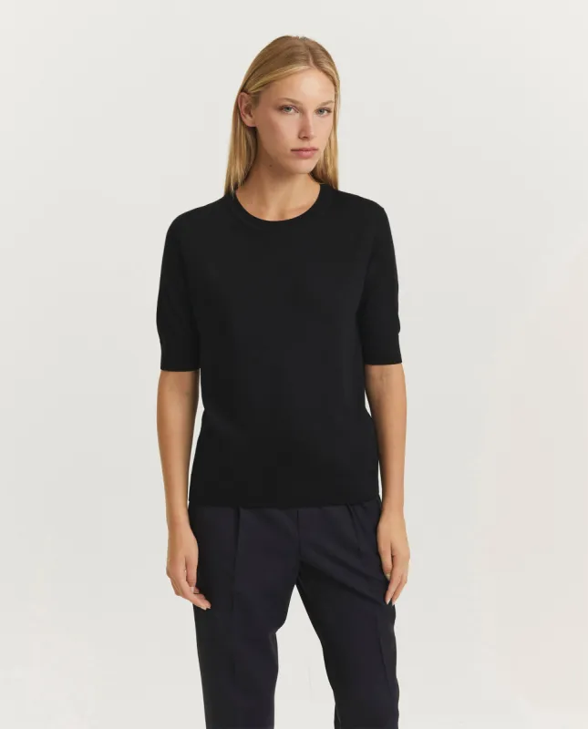 Wollen trui sold by Pauw Amsterdam