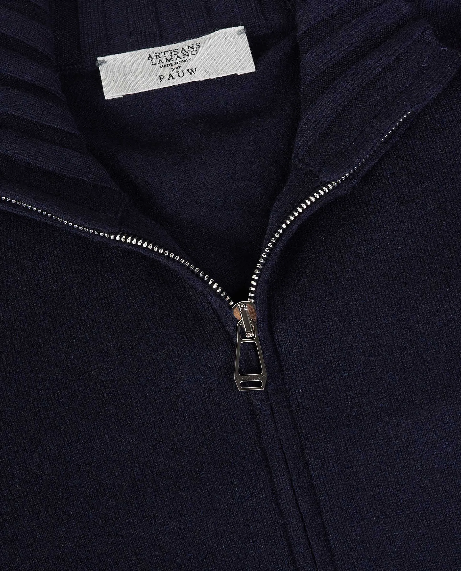 Cashmere Vest sold by Pauw Amsterdam product image thumbnail 2