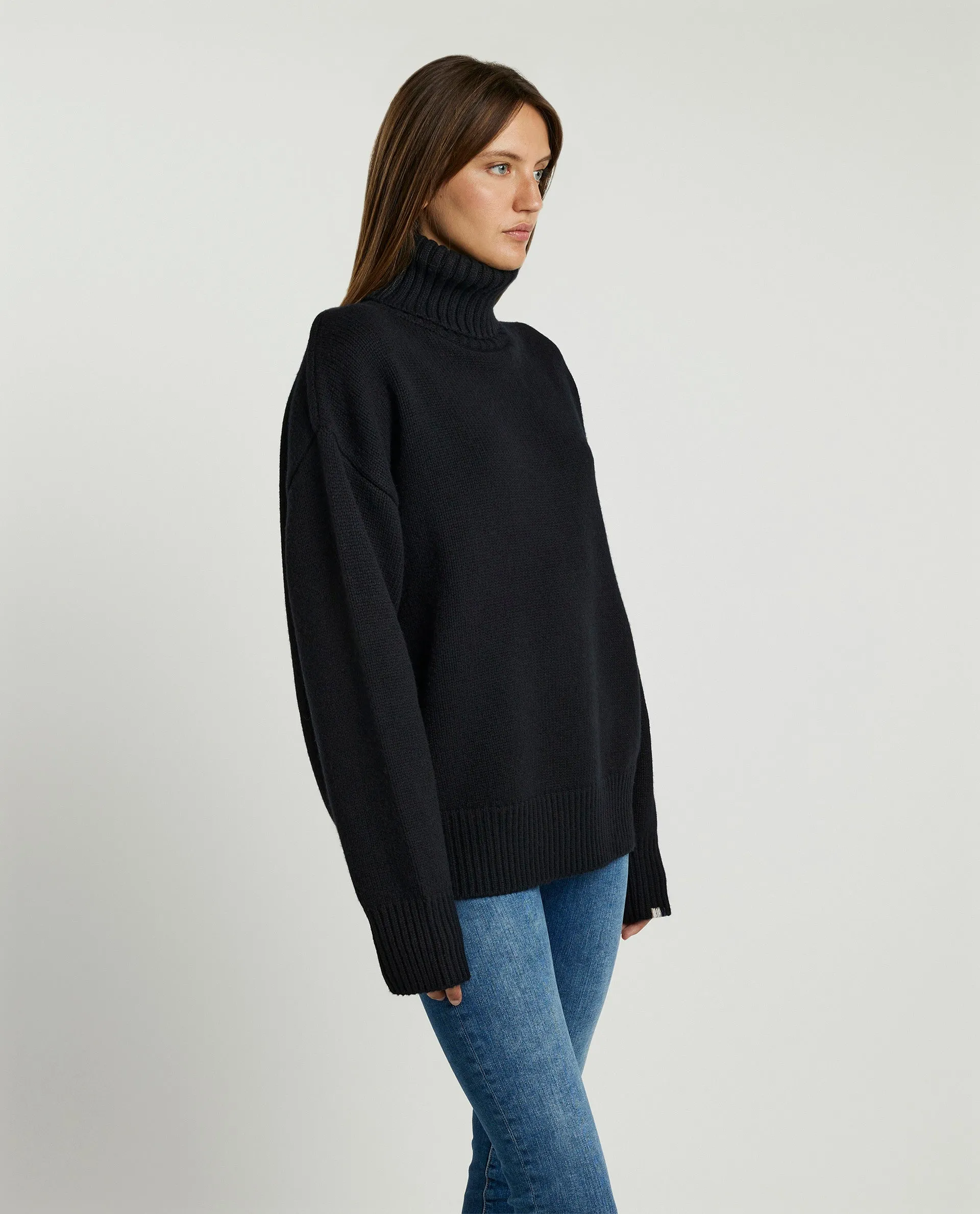 Ruime cashmere sweater sold by Pauw Amsterdam product image thumbnail 4